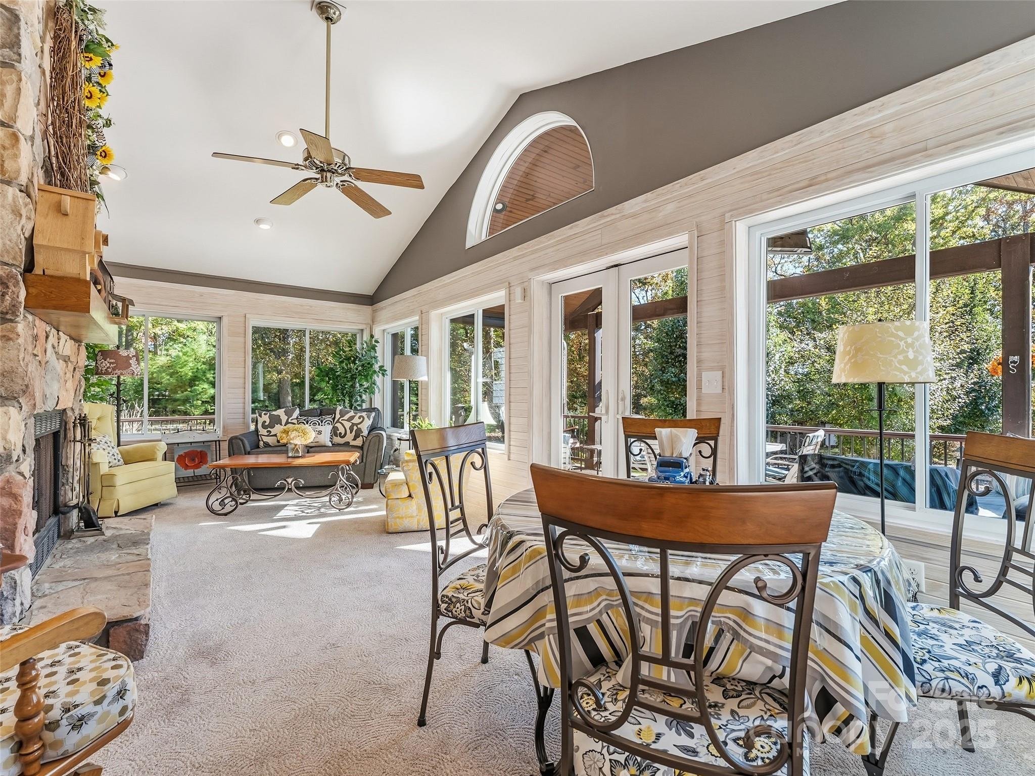 Melrose Heights - Residential