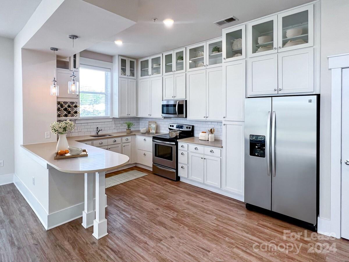 Huntersville, North Carolina 28078, United States, 1 Bedroom Bedrooms, ,1 BathroomBathrooms,Residential,Active,62899