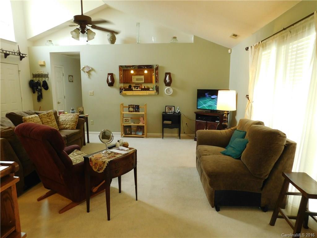 Falcon Chase - Residential