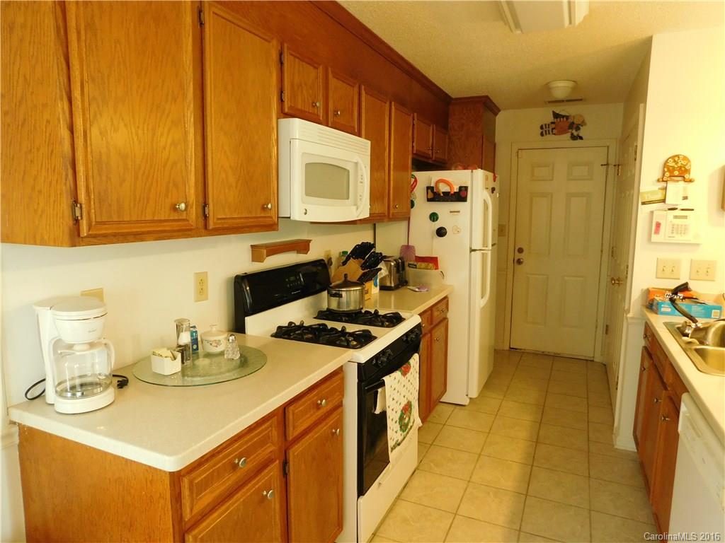 Falcon Chase - Residential