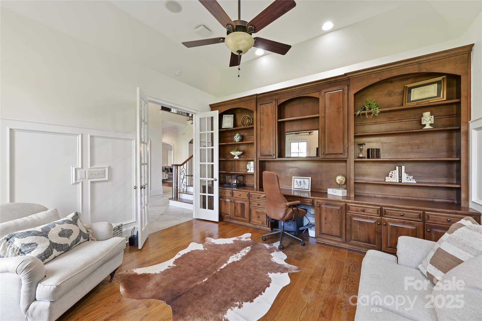 7295 Three Sisters Lane