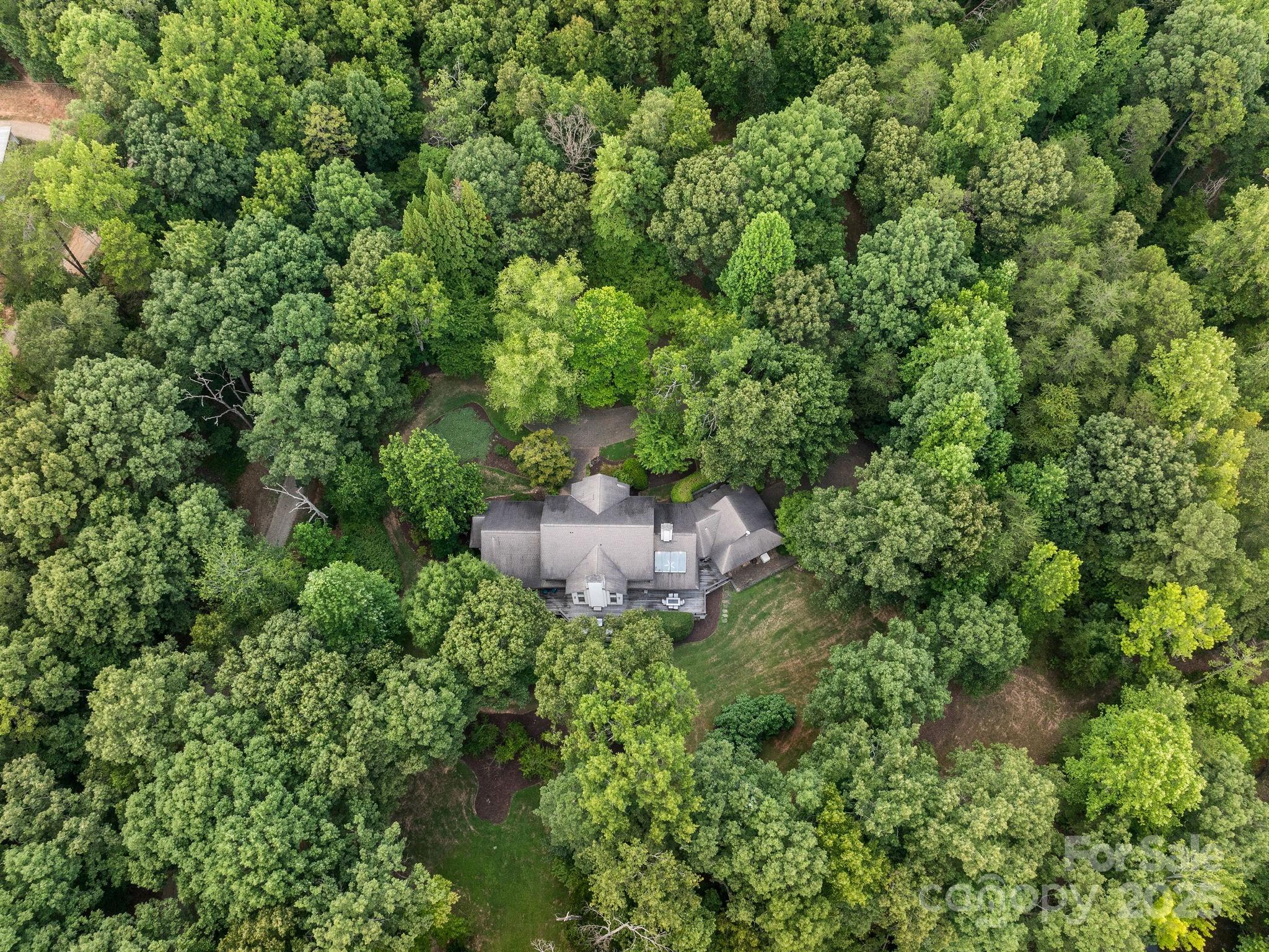 1360 Skunk Hollow Road