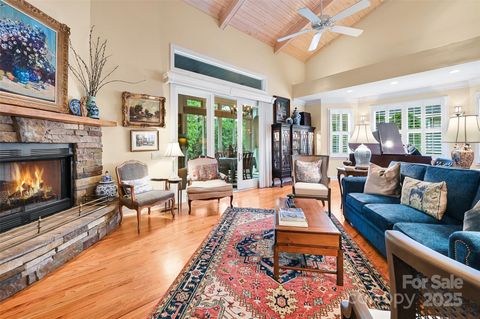 Photo of 43 Towne Place Drive, Hendersonville, NC 28792 (MLS # 4276798)