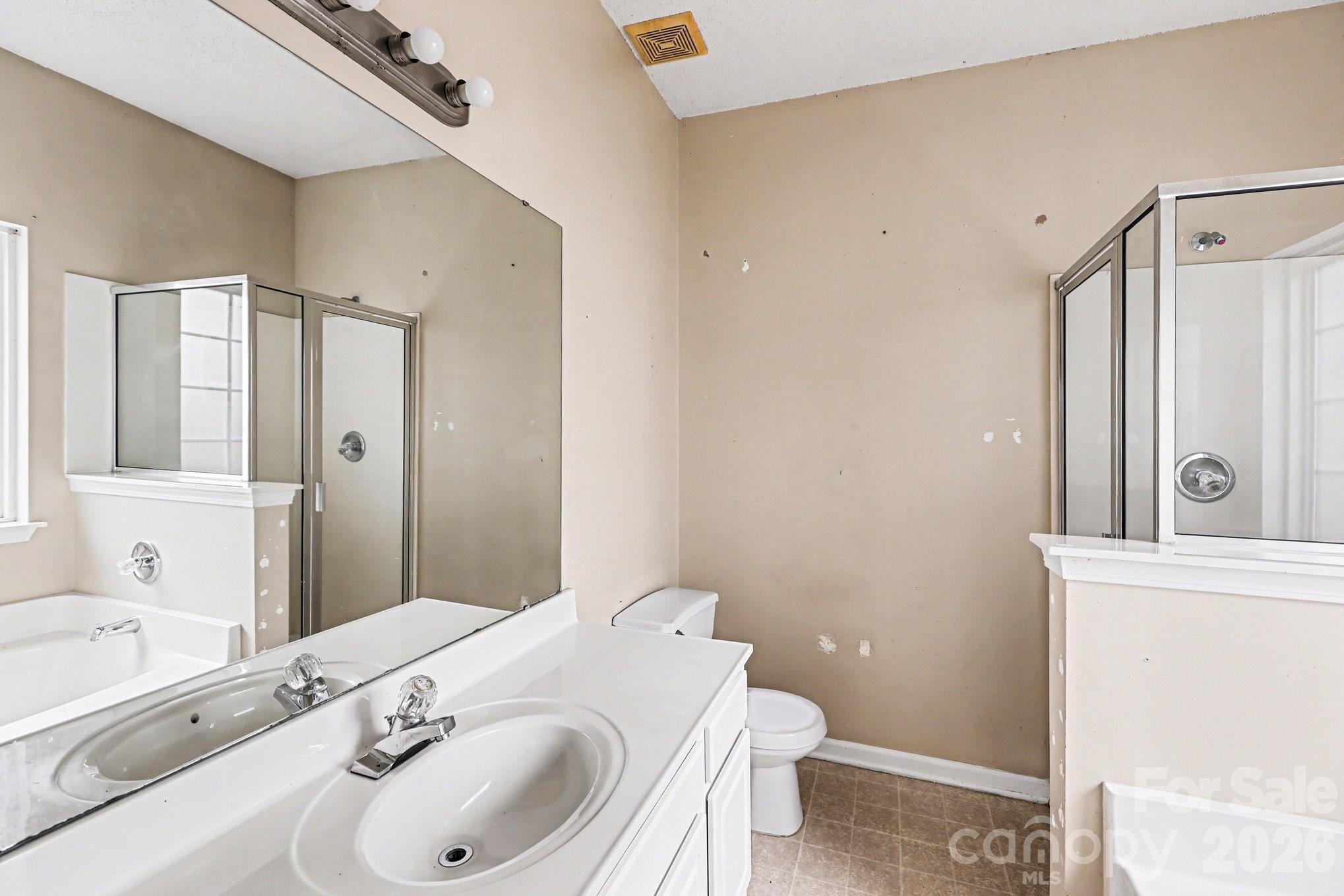 The Hamptons - Residential