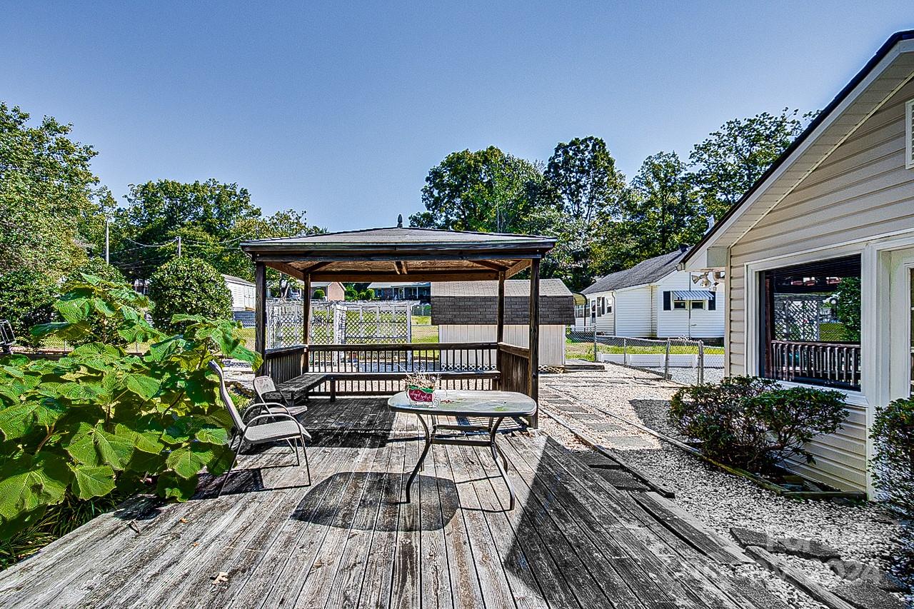 Dogwood Acres - Residential