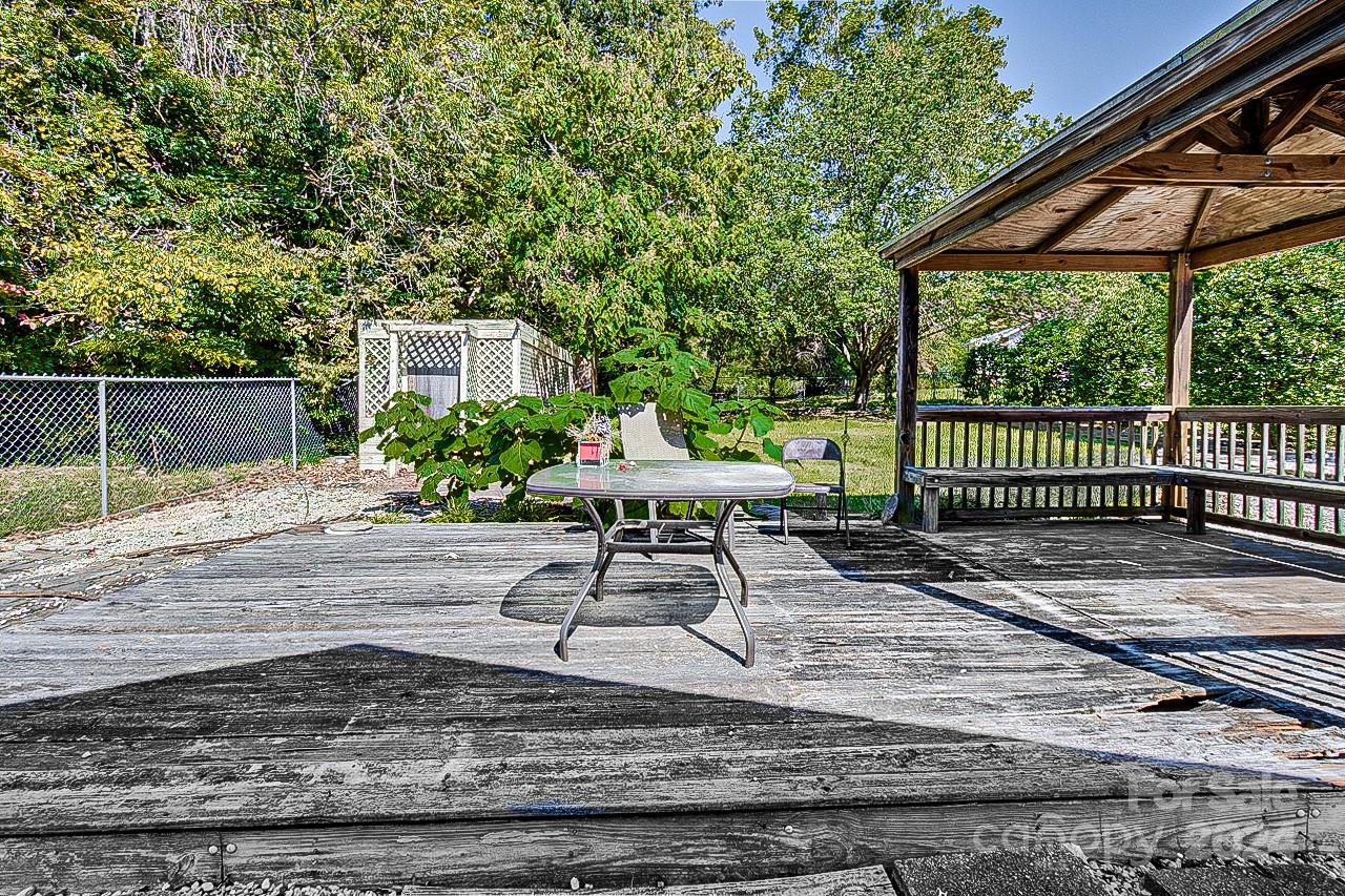 Dogwood Acres - Residential