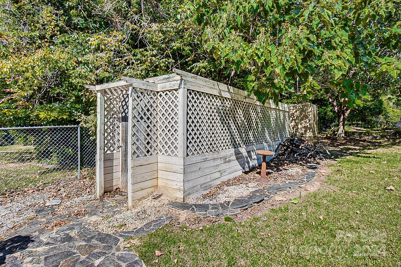 Dogwood Acres - Residential