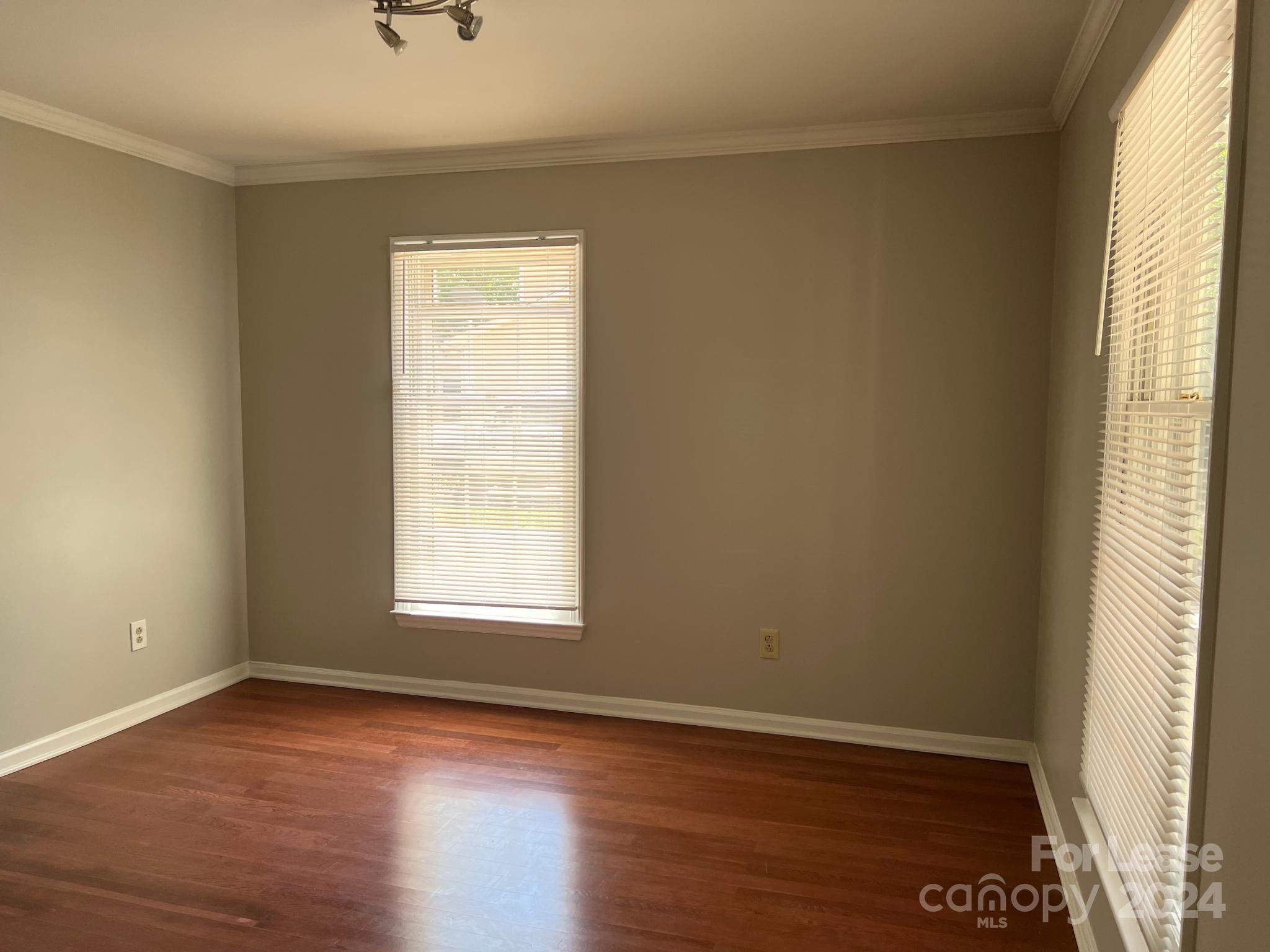 Raeburn - Residential Lease