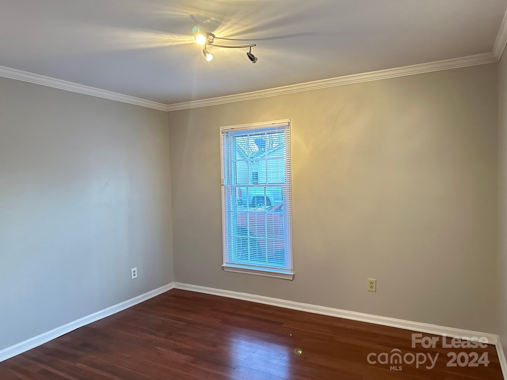 Raeburn - Residential Lease