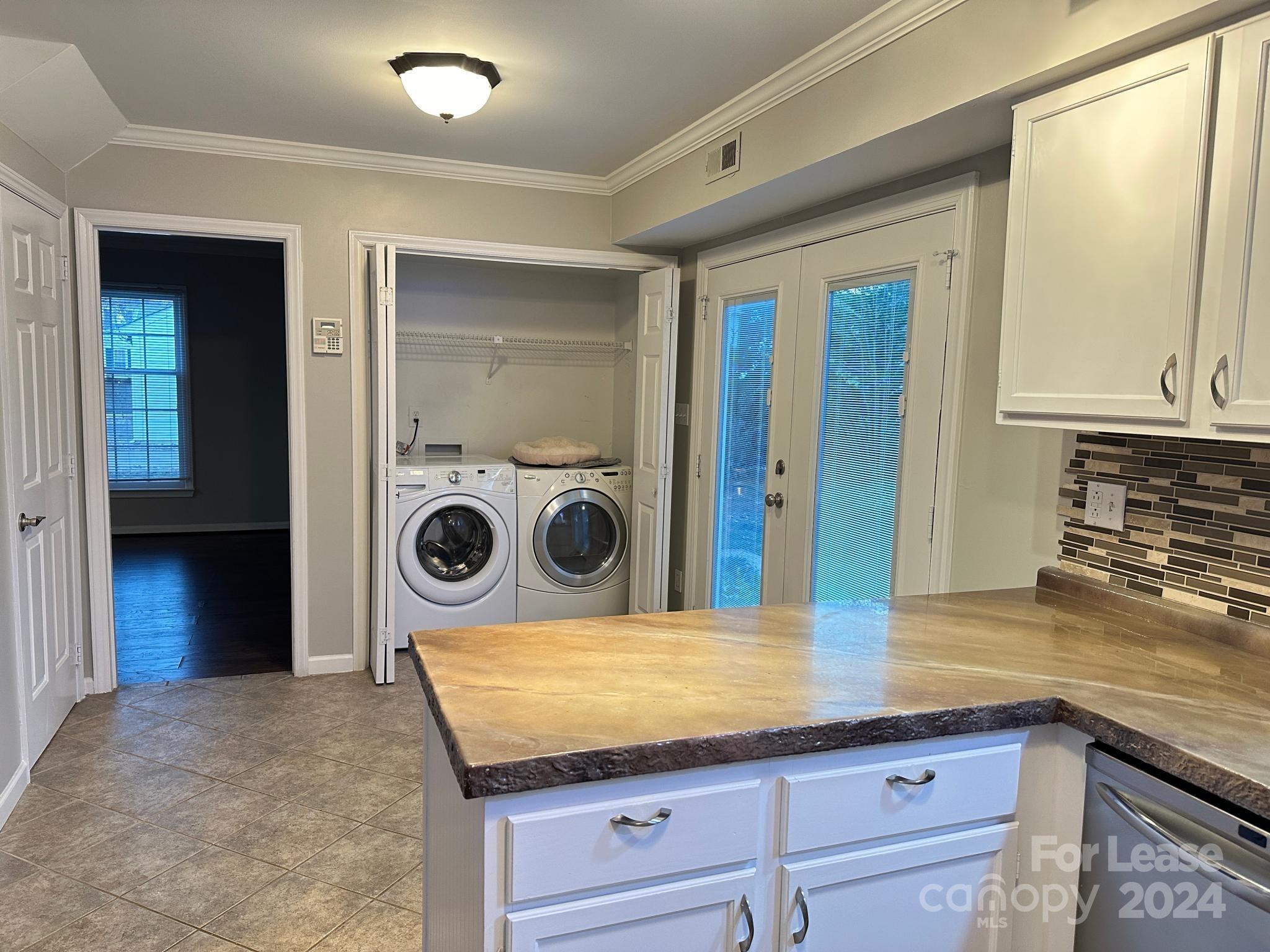 Raeburn - Residential Lease