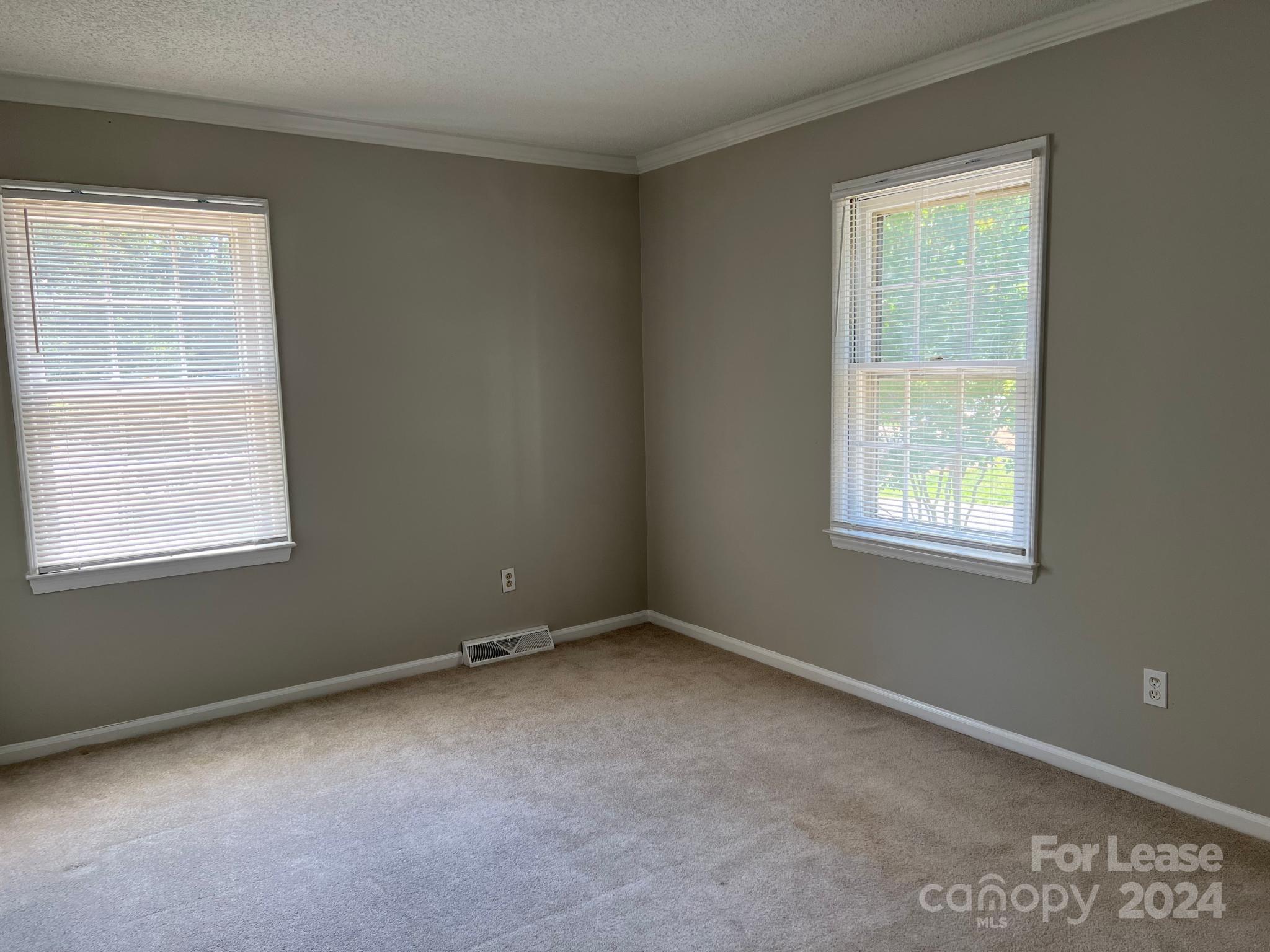 Raeburn - Residential Lease