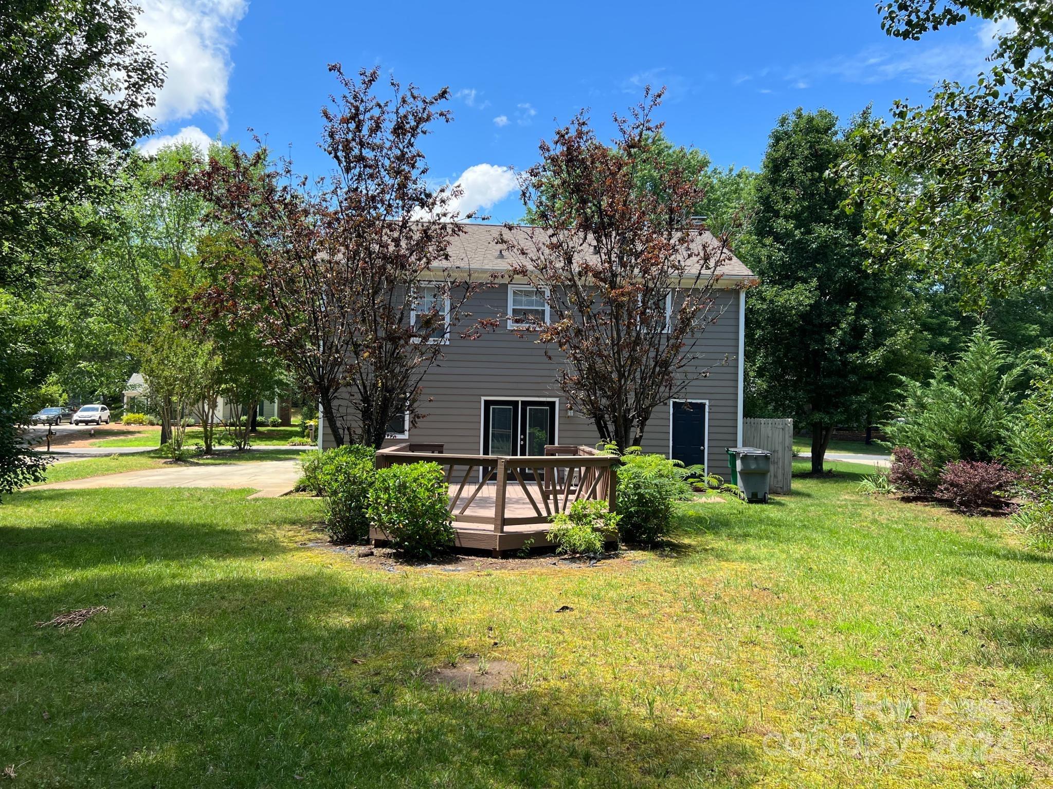 Raeburn - Residential Lease