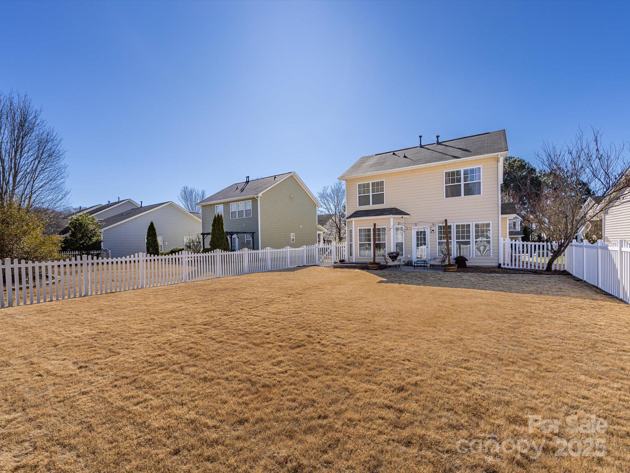 Ridge Pointe - Residential