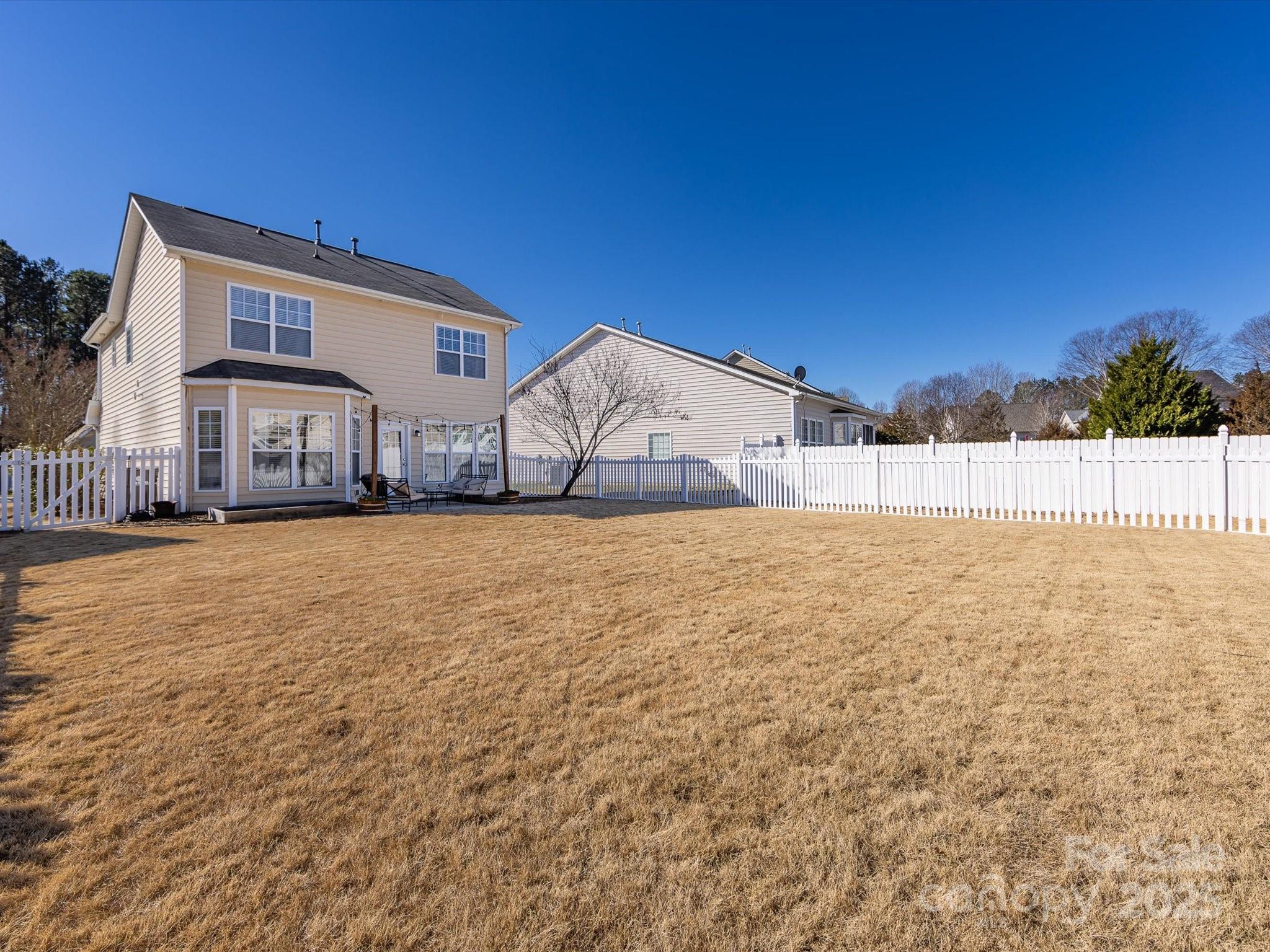 Ridge Pointe - Residential