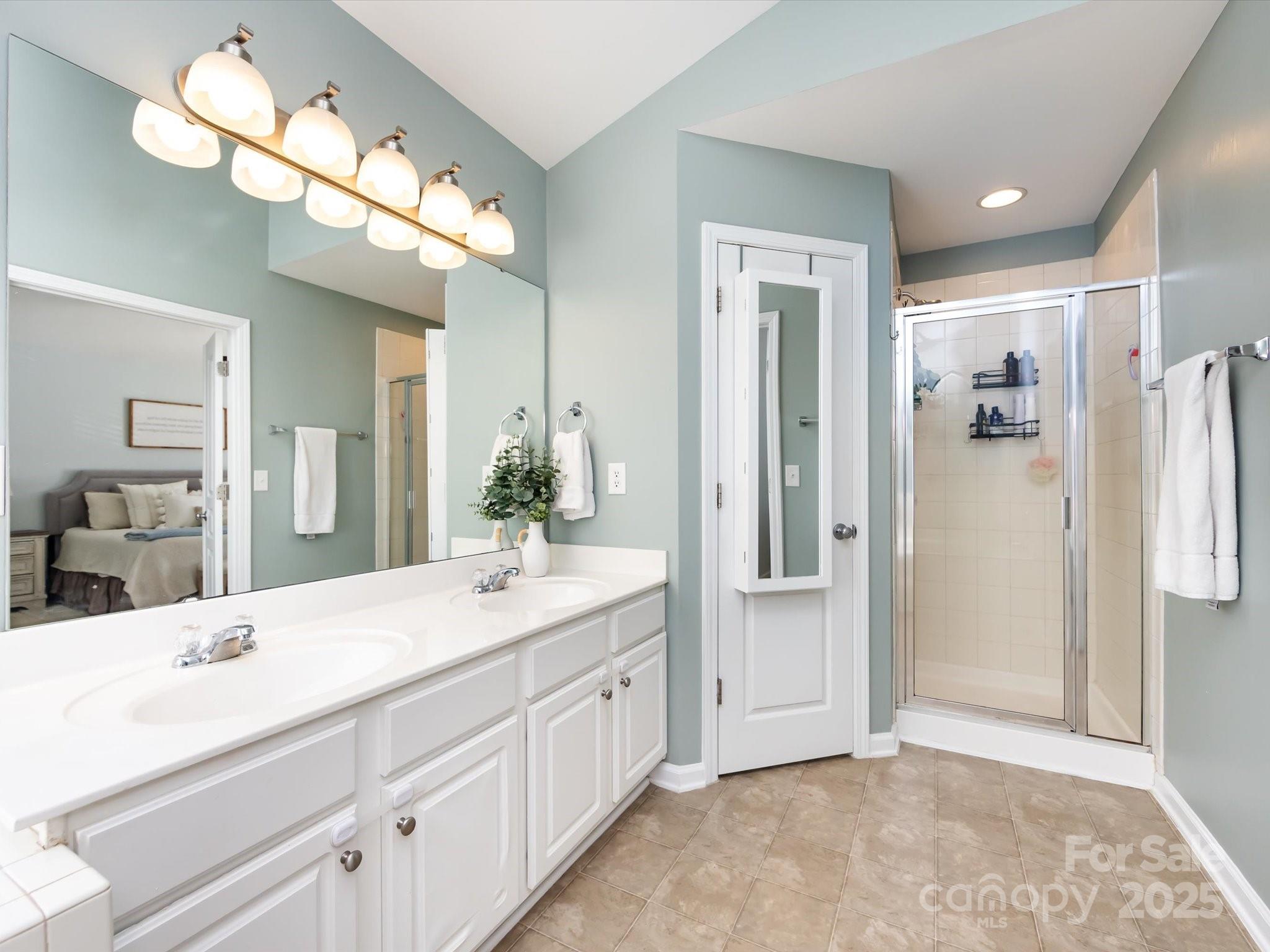 Ridge Pointe - Residential