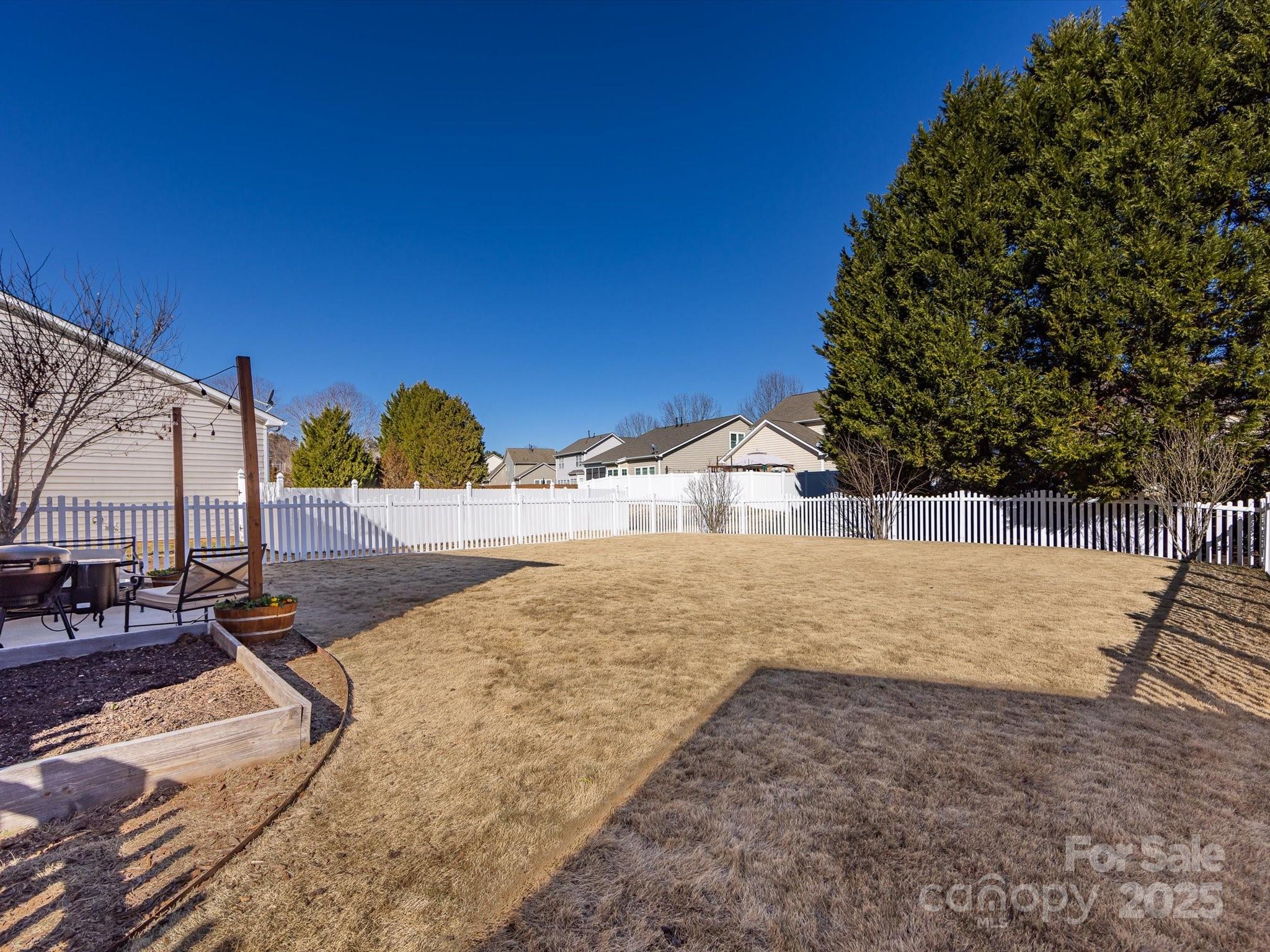 Ridge Pointe - Residential