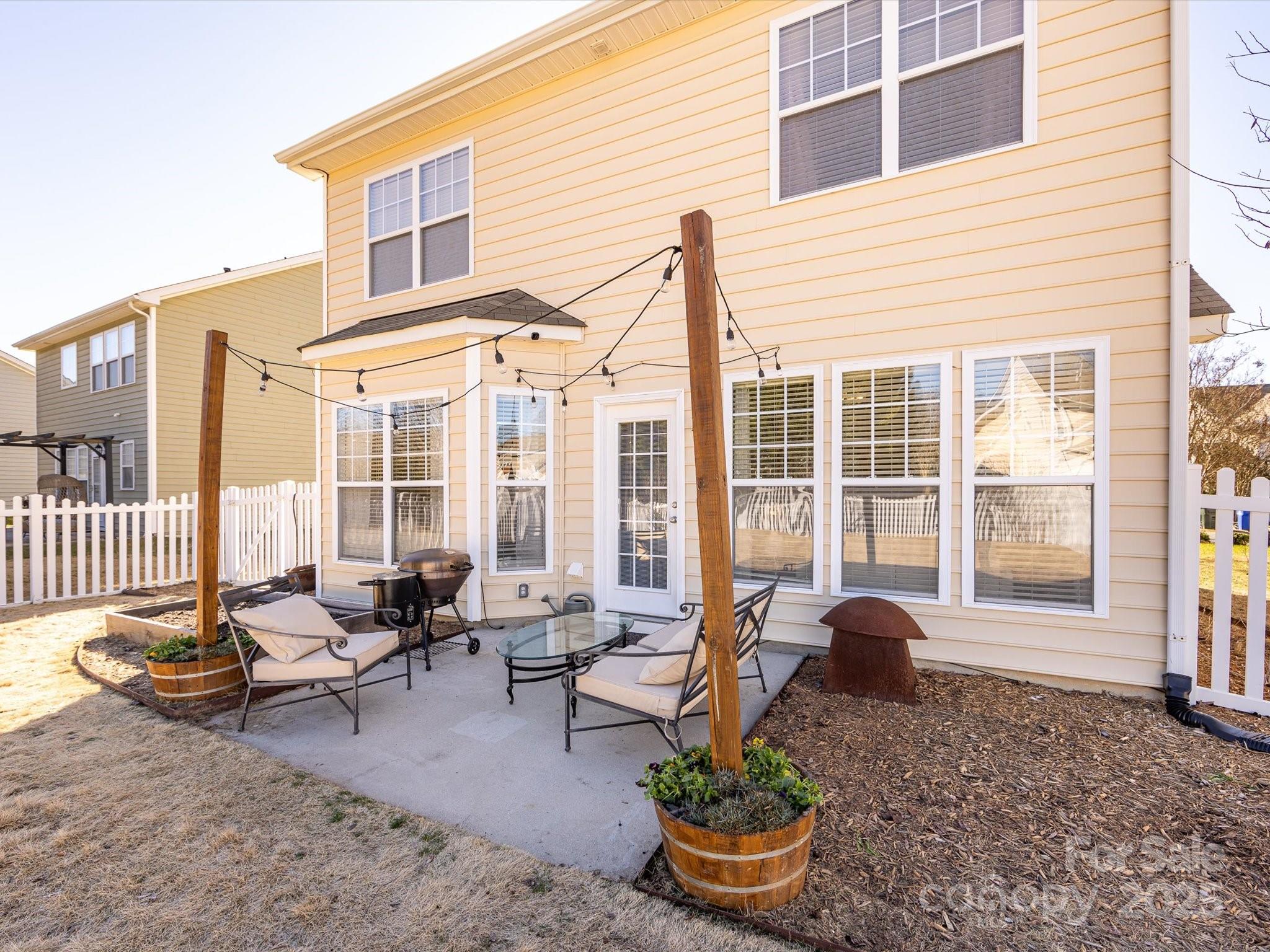 Ridge Pointe - Residential