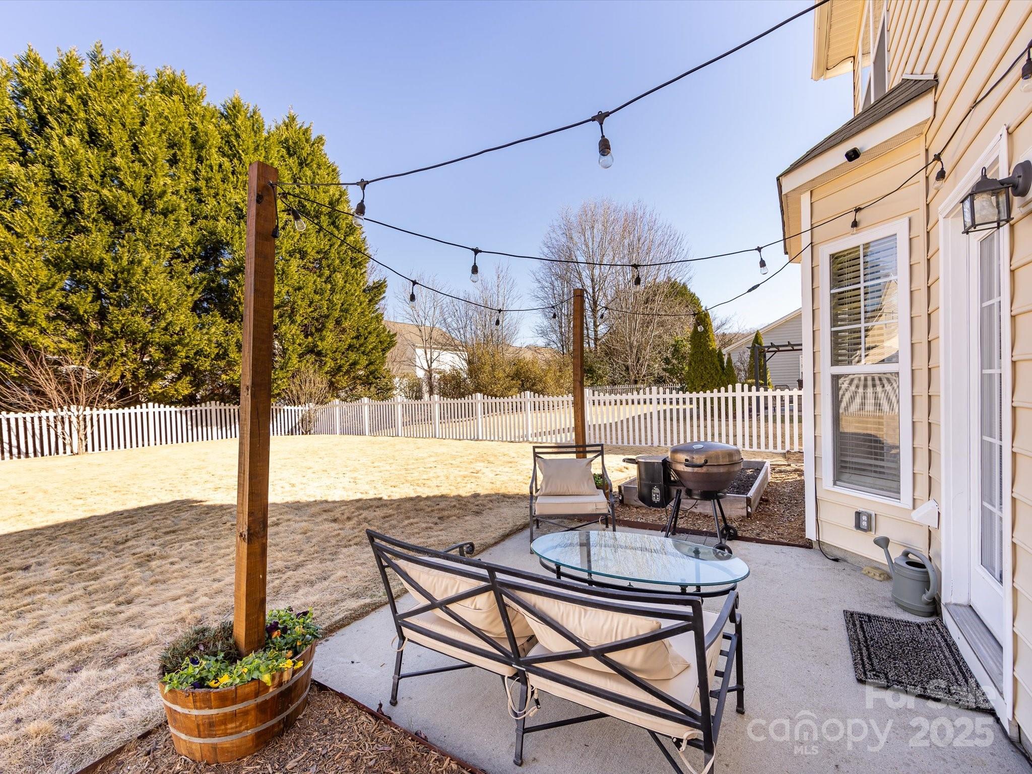 Ridge Pointe - Residential