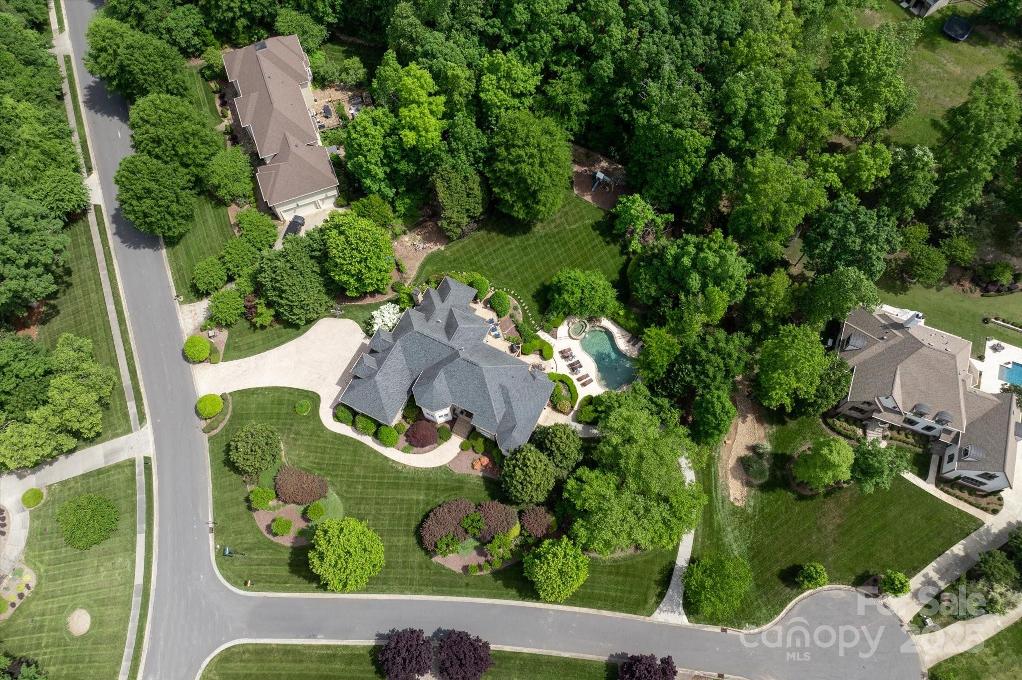 1001 Medinah Court