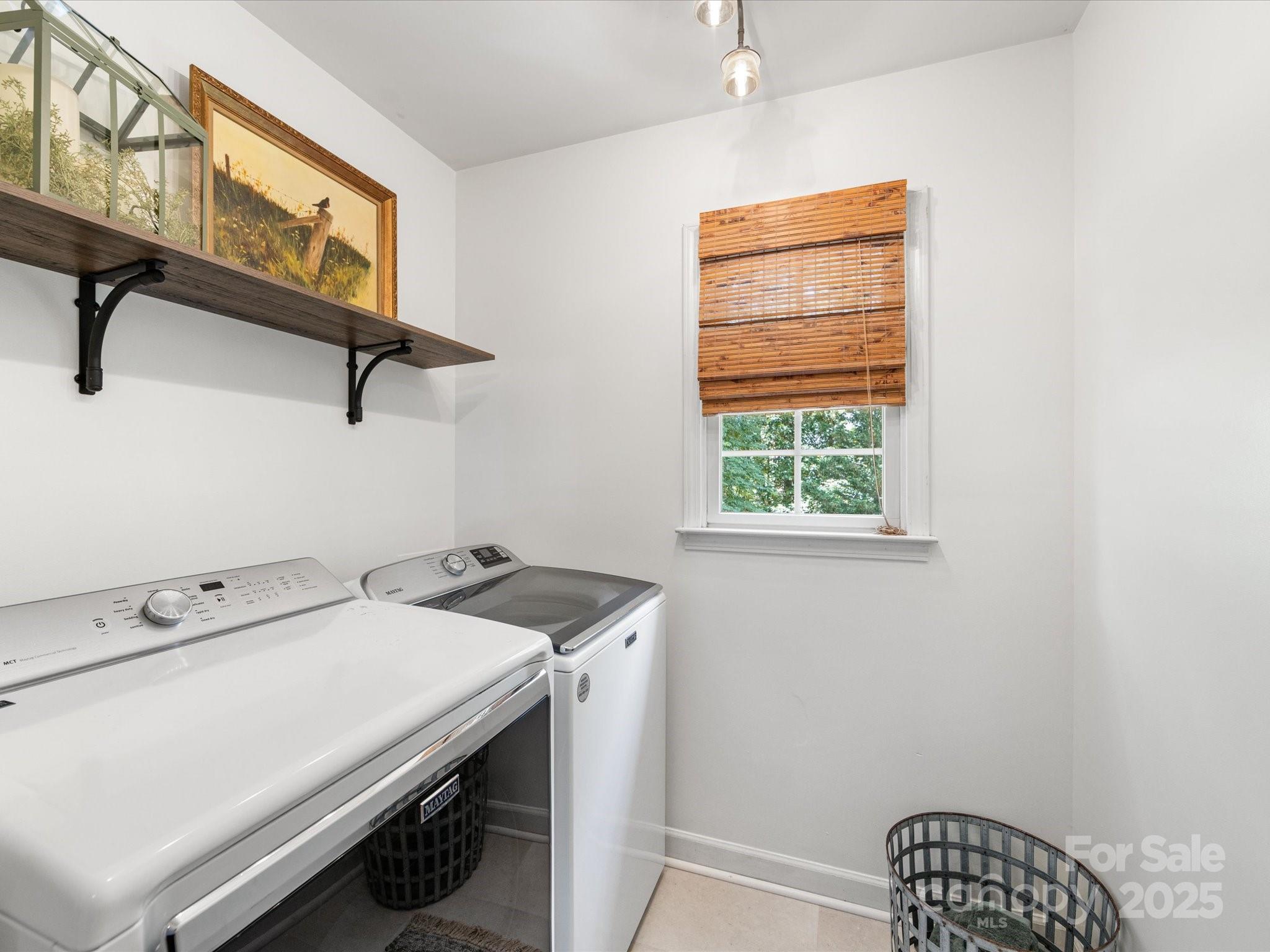 Tega Cay - Residential