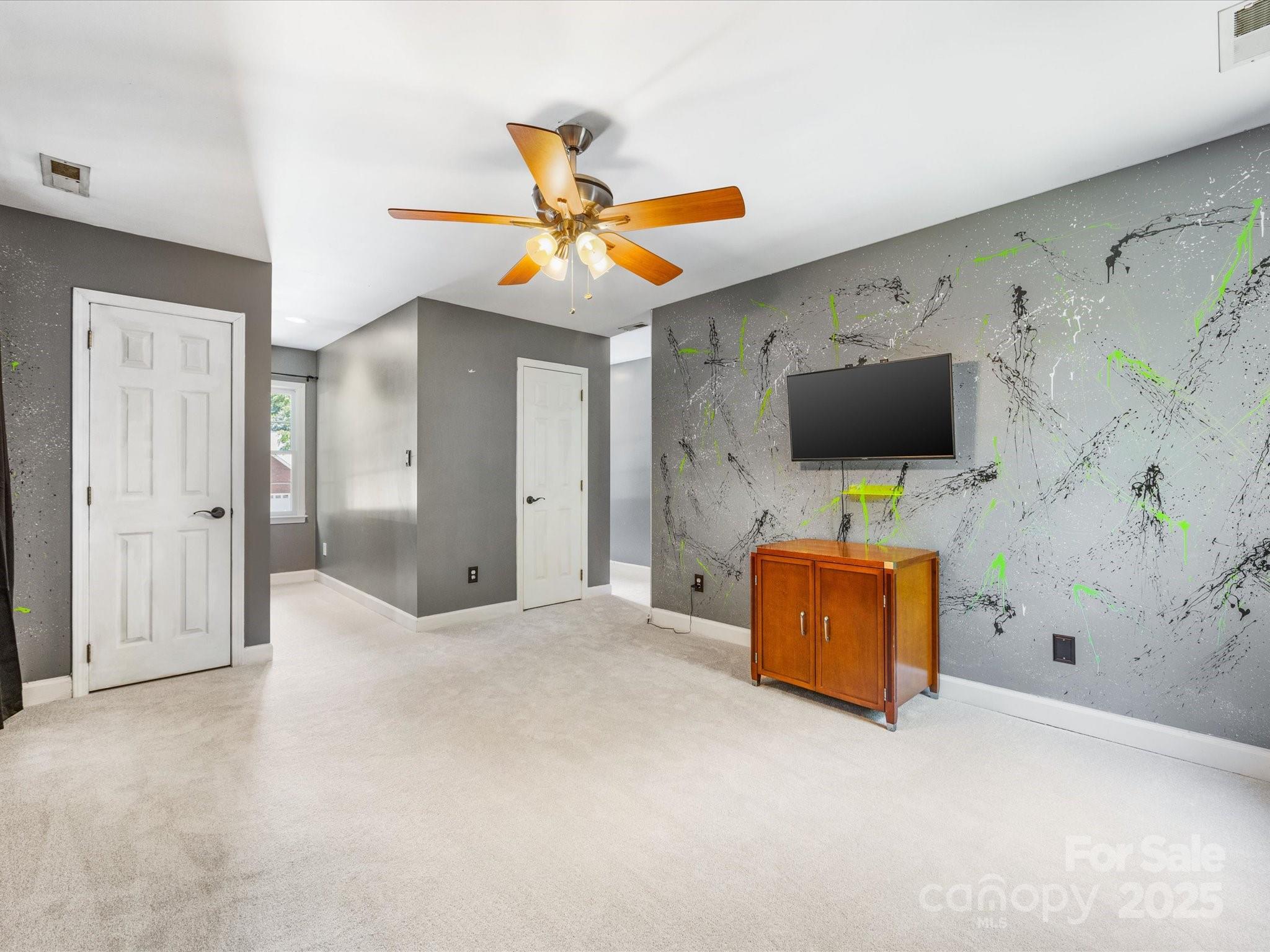 Tega Cay - Residential