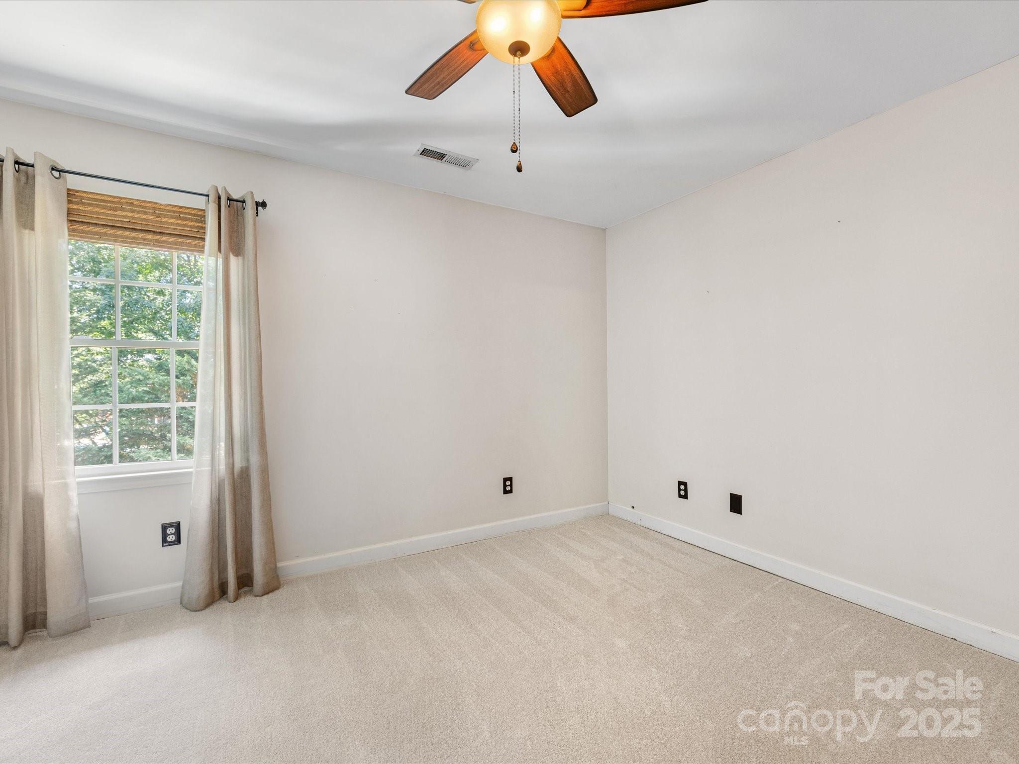 Tega Cay - Residential