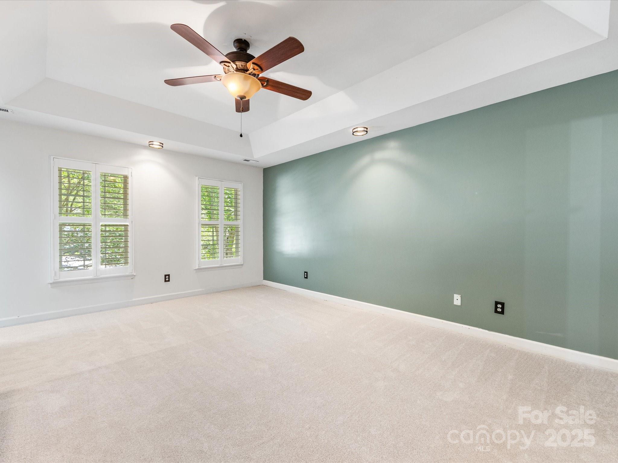 Tega Cay - Residential