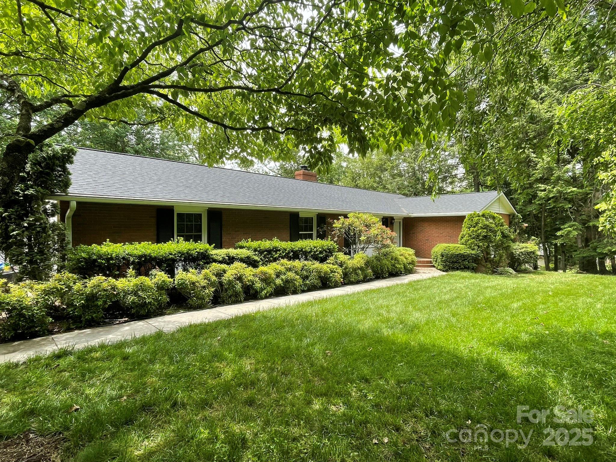 38 Westridge Drive