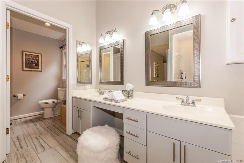 Chesapeake Pointe - Residential