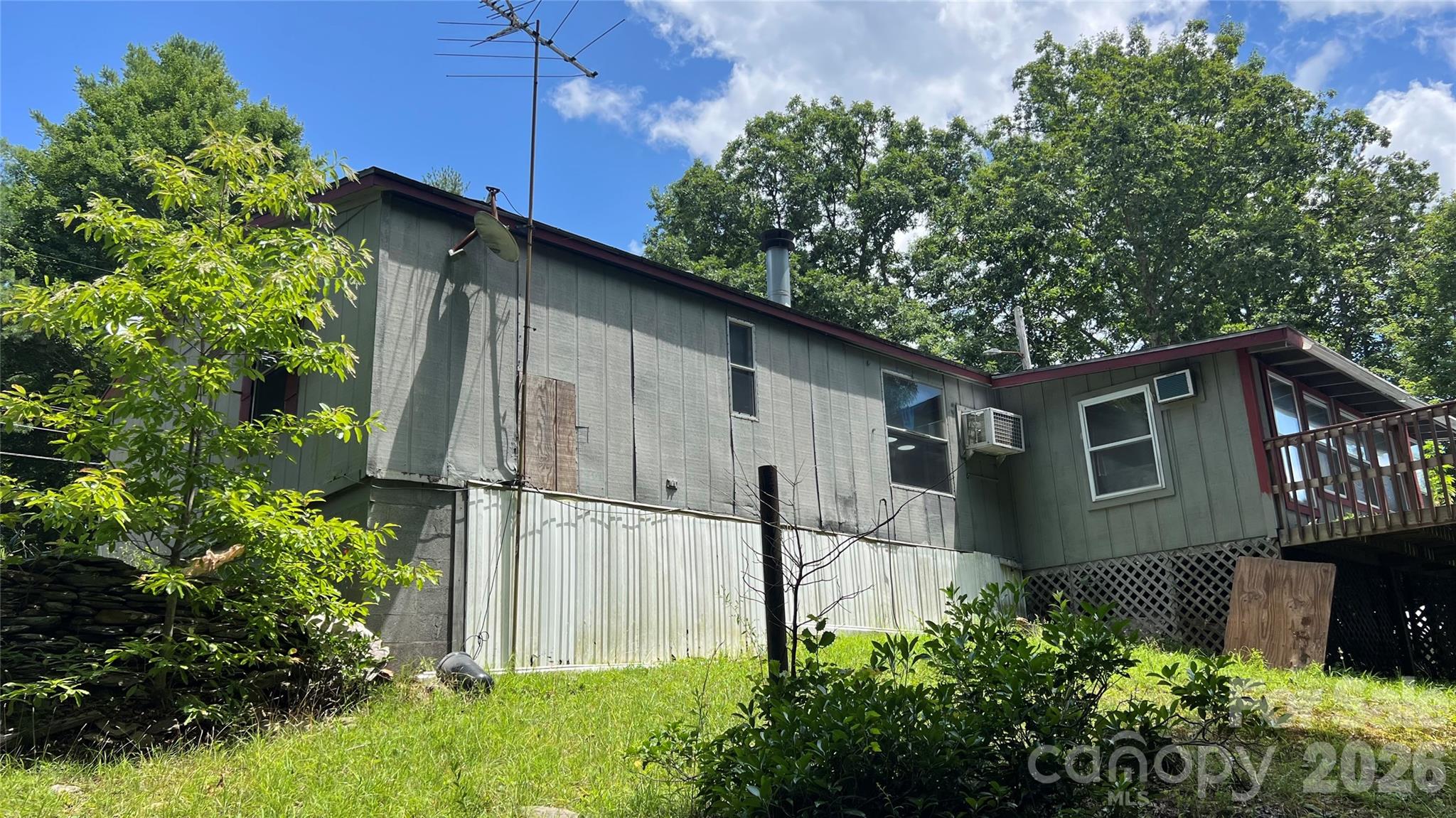 236 Forest Lane
