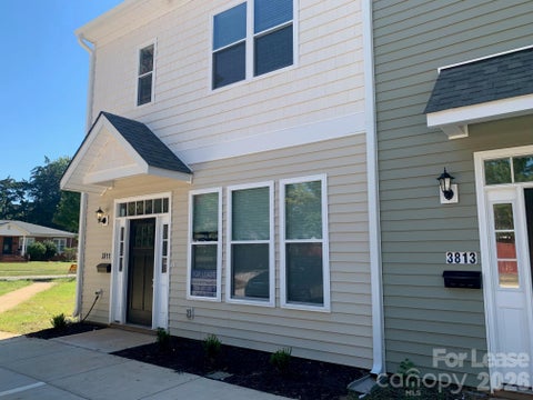 Photo of 3813 Rosehaven Drive, Charlotte, NC 28205 (MLS # 4438307)