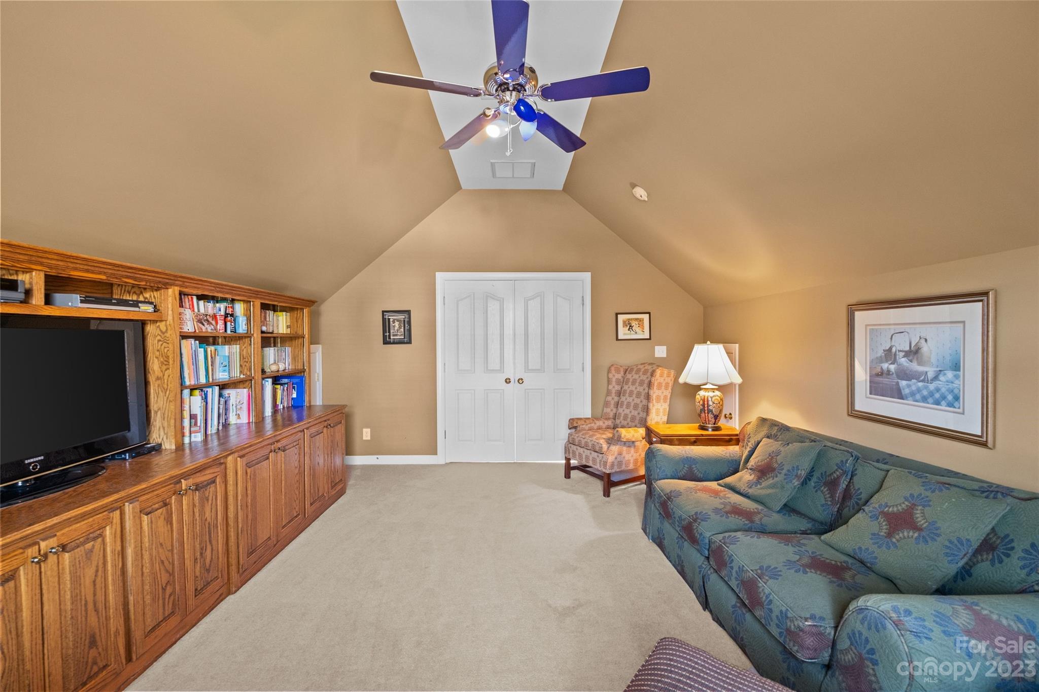 Highland Creek - Residential