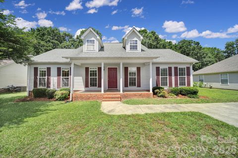 Photo of 1740 Rosewell Drive, Rock Hill, SC 29732 (MLS # 4376927)