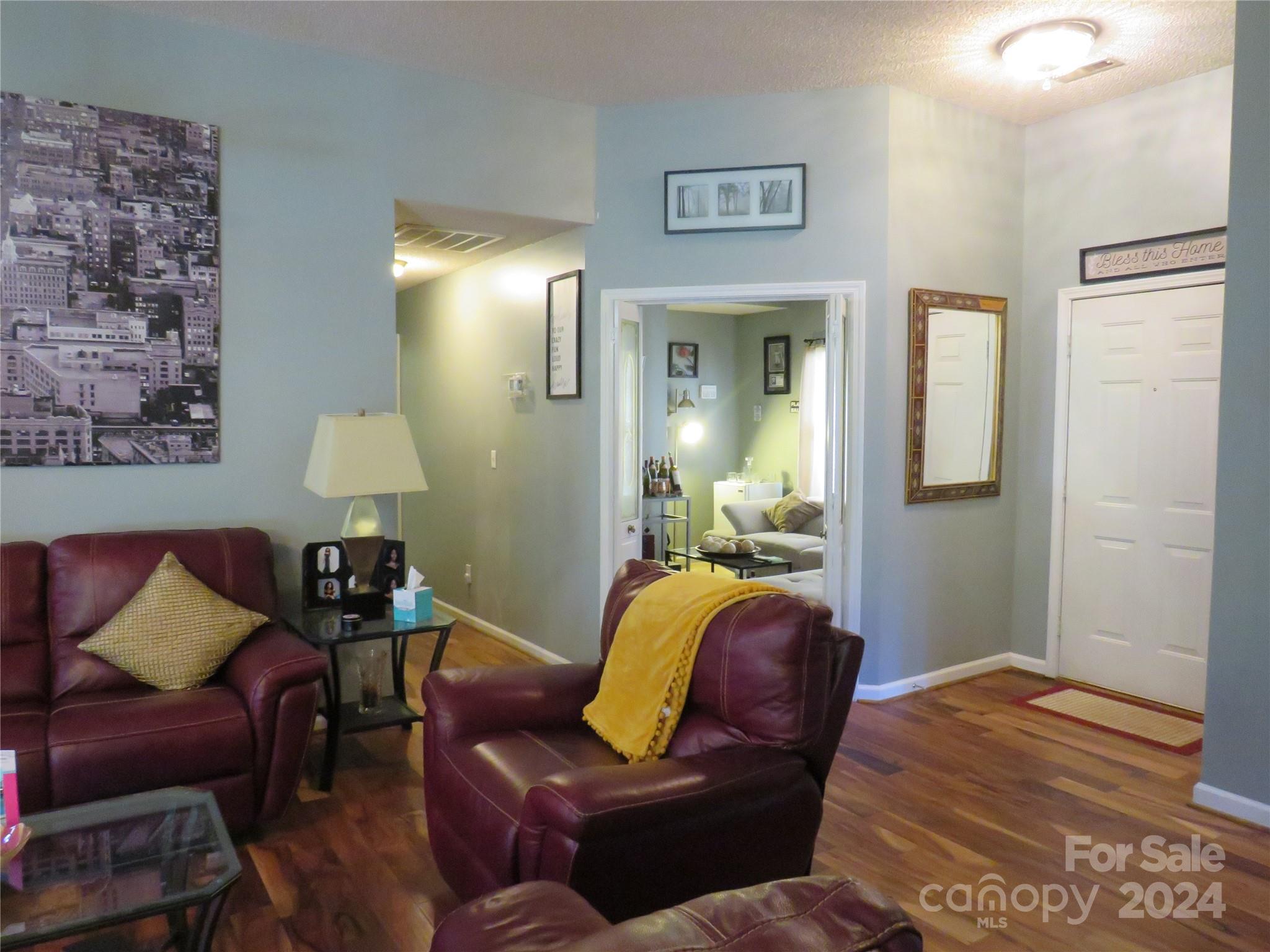 Hubbard Woods - Residential