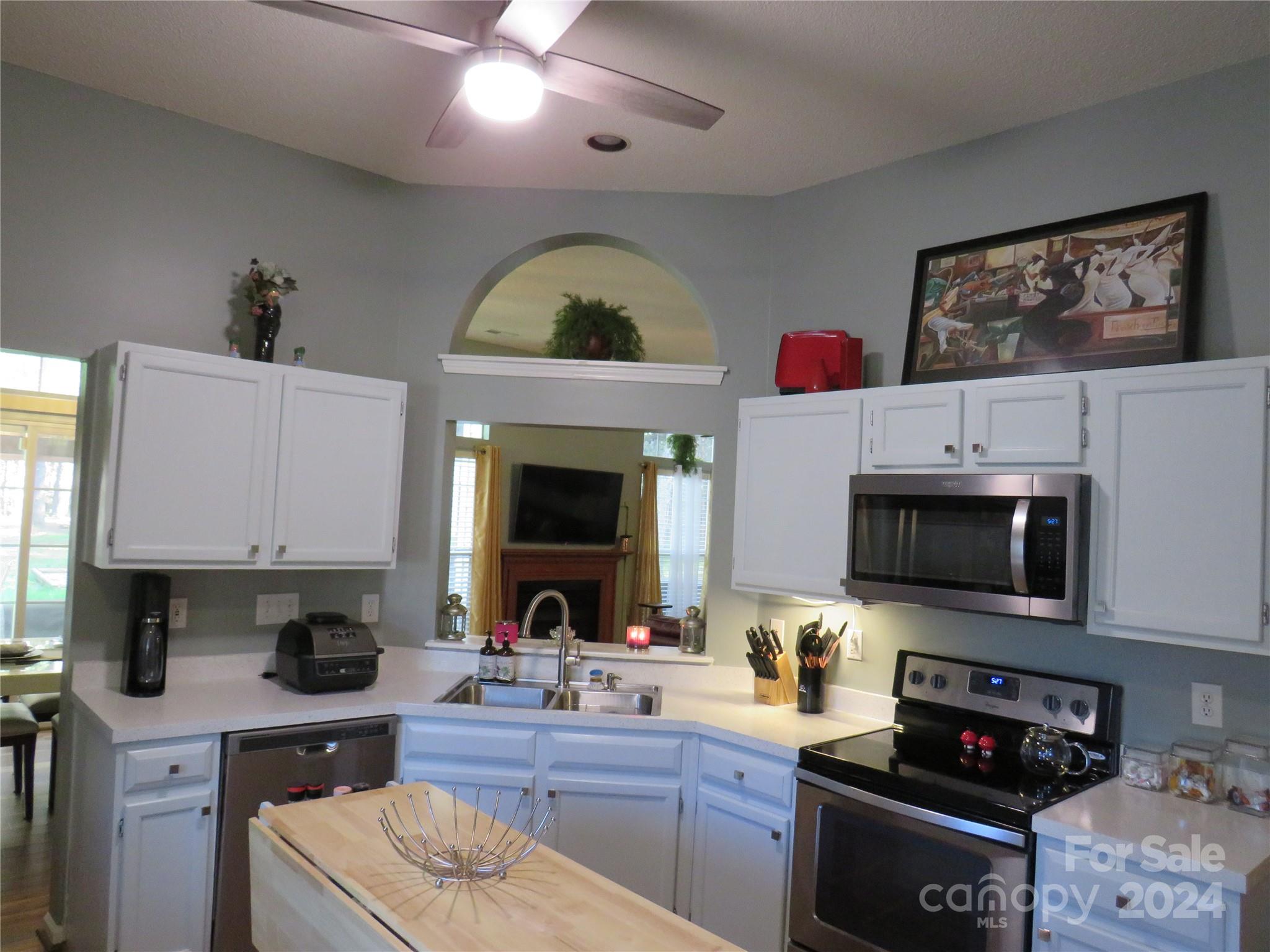 Hubbard Woods - Residential