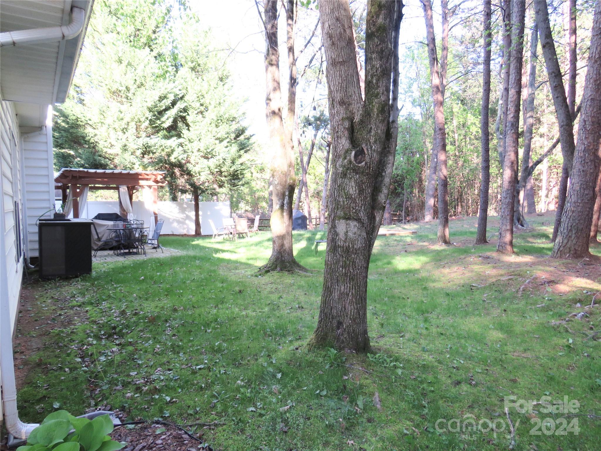 Hubbard Woods - Residential