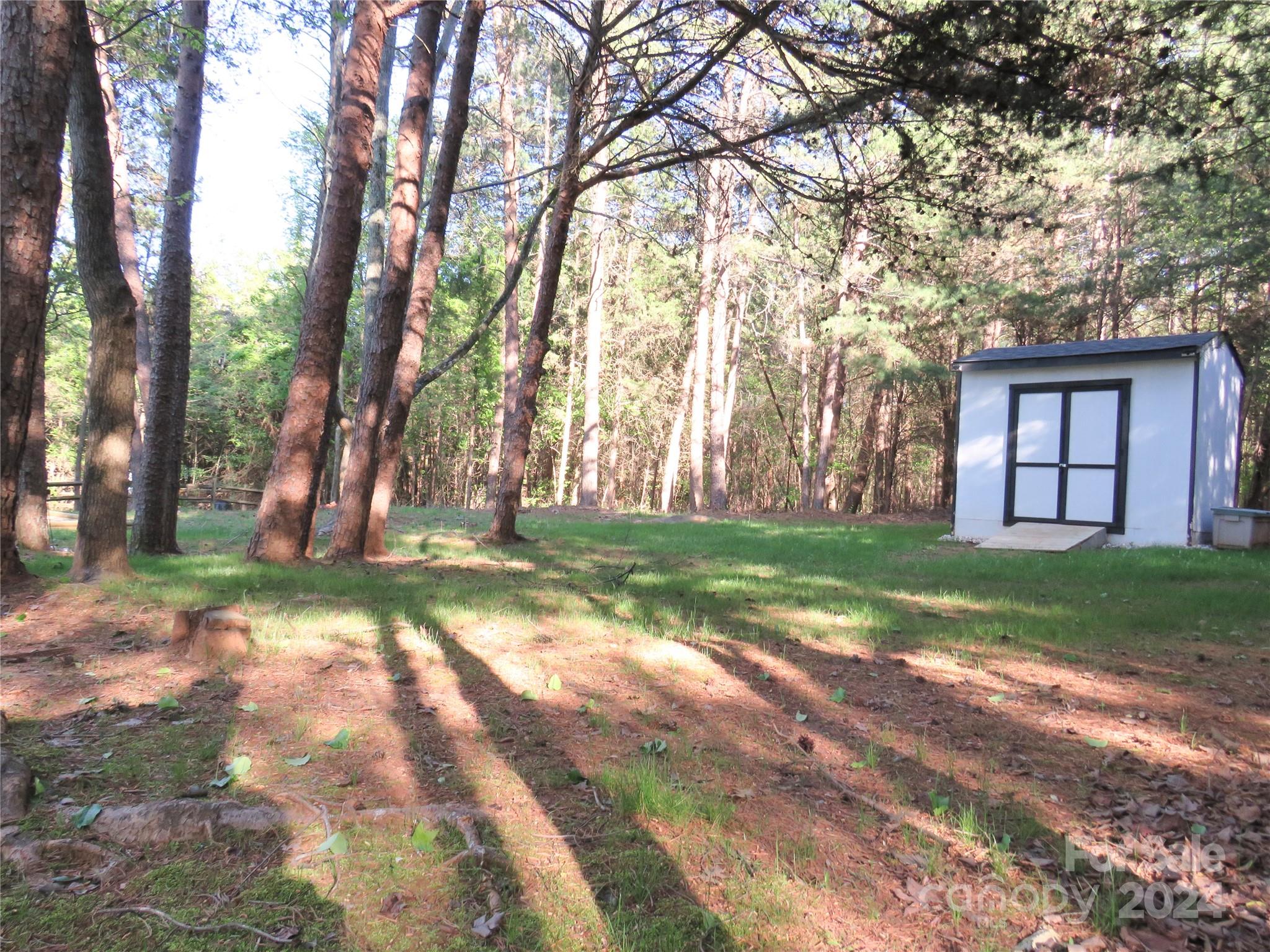 Hubbard Woods - Residential