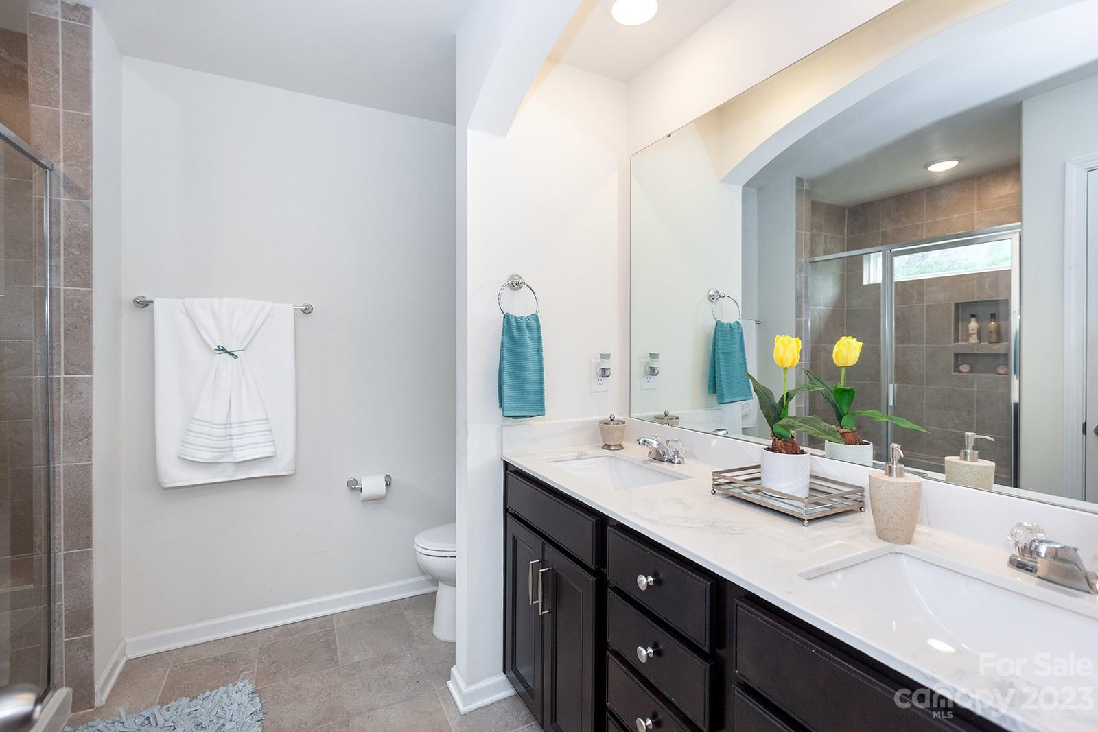 Savannah Townhomes - Residential