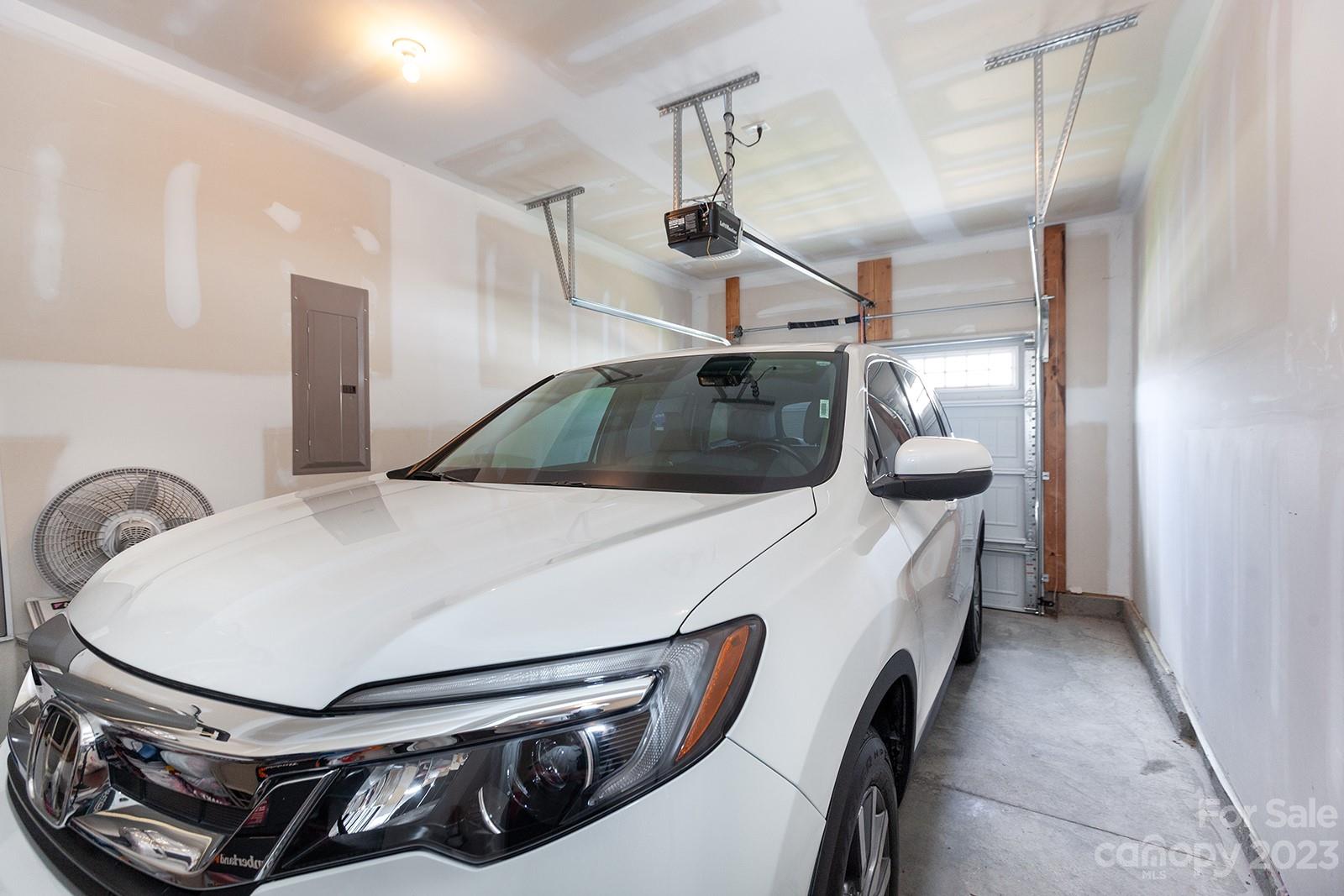 Savannah Townhomes - Residential