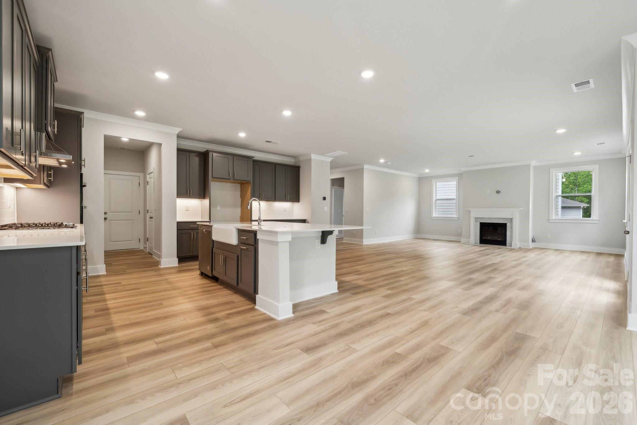 Cannon Manor - Residential