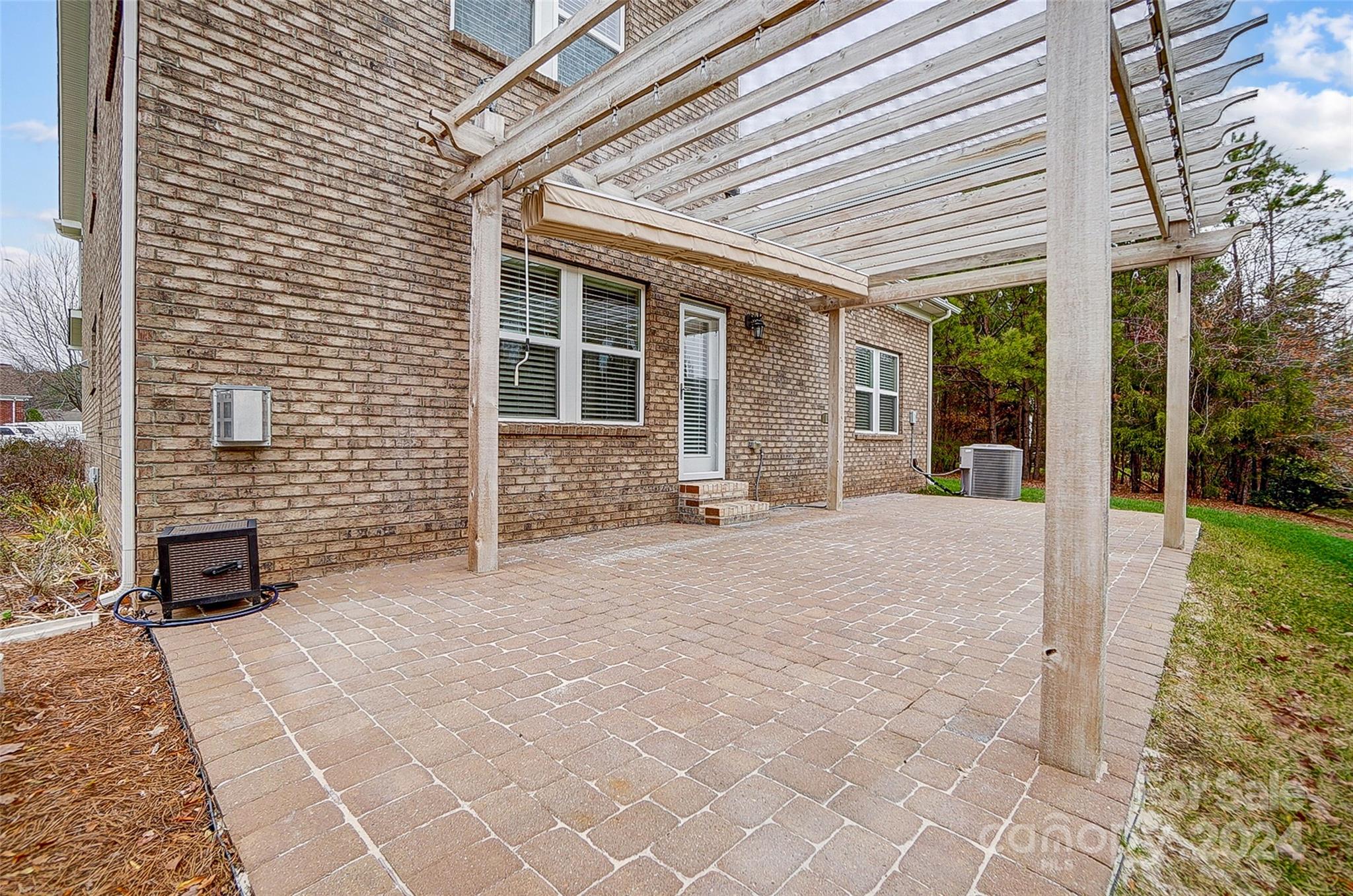 Poplar Forest - Residential