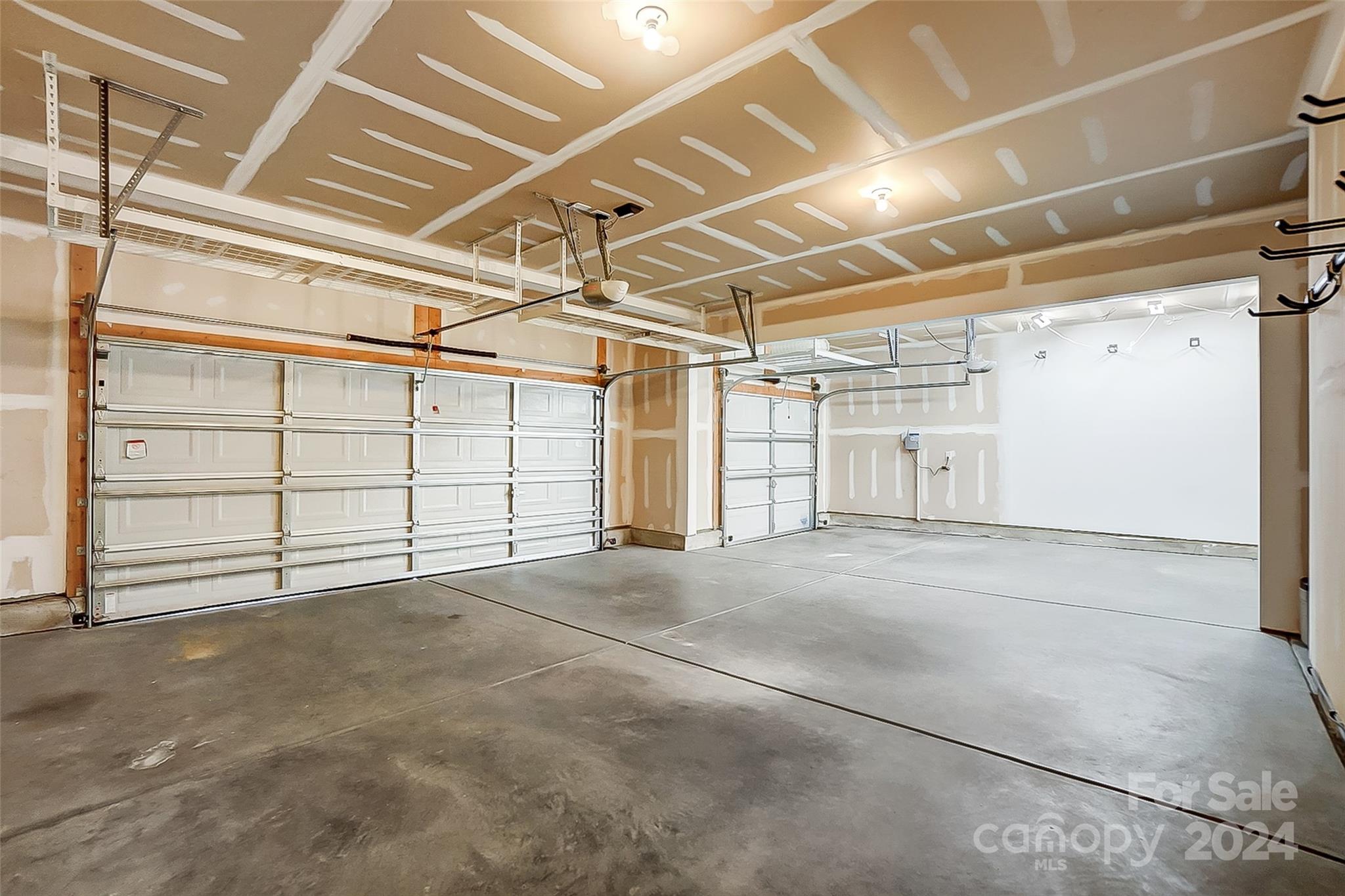 Poplar Forest - Residential