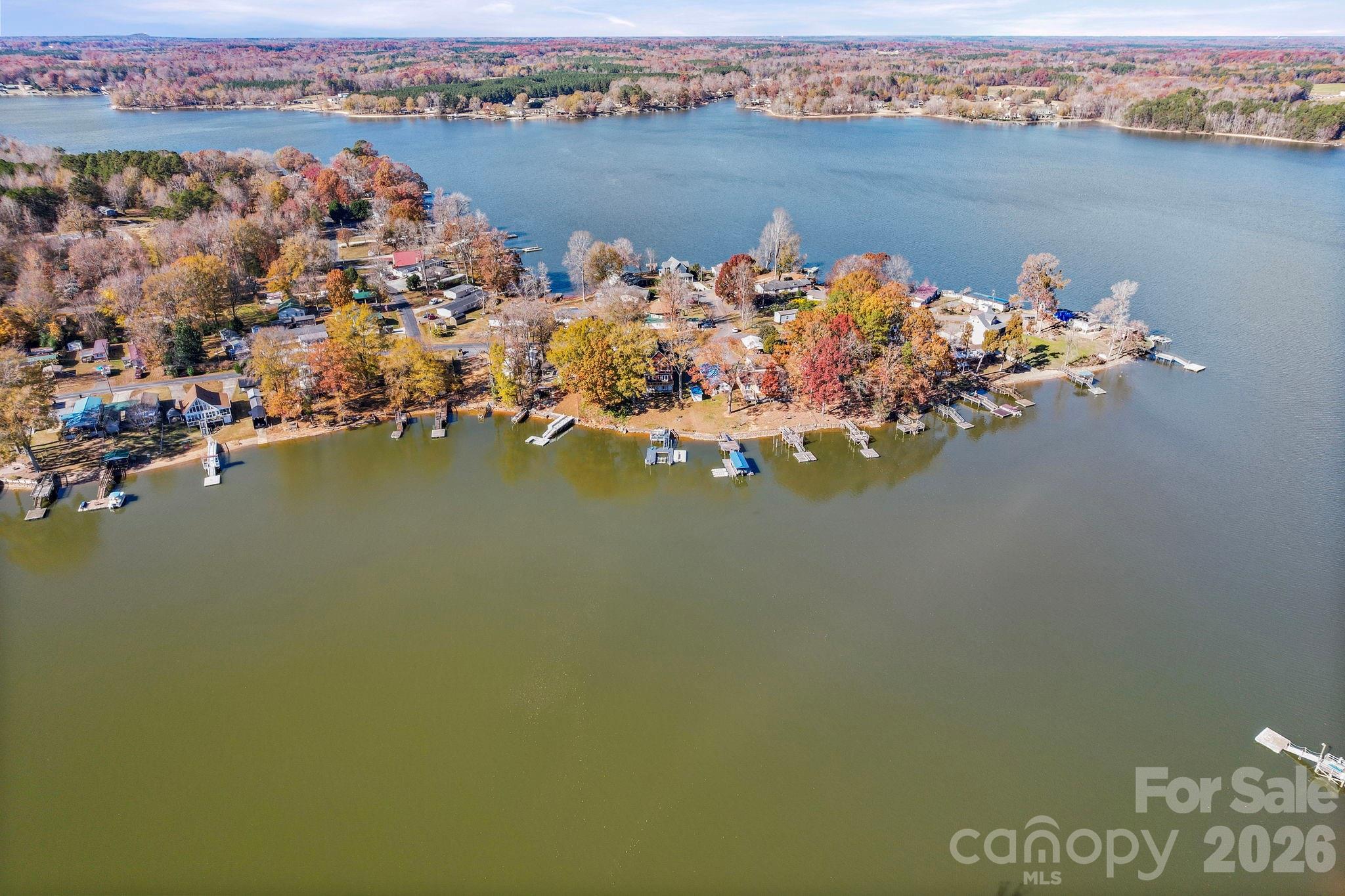 355 N Fisherman Lane