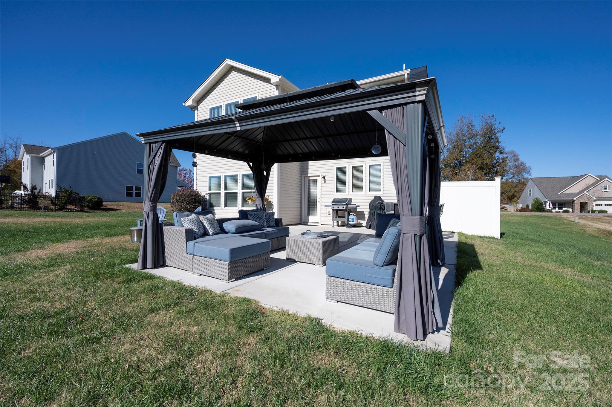 112 Scotch Moss Drive