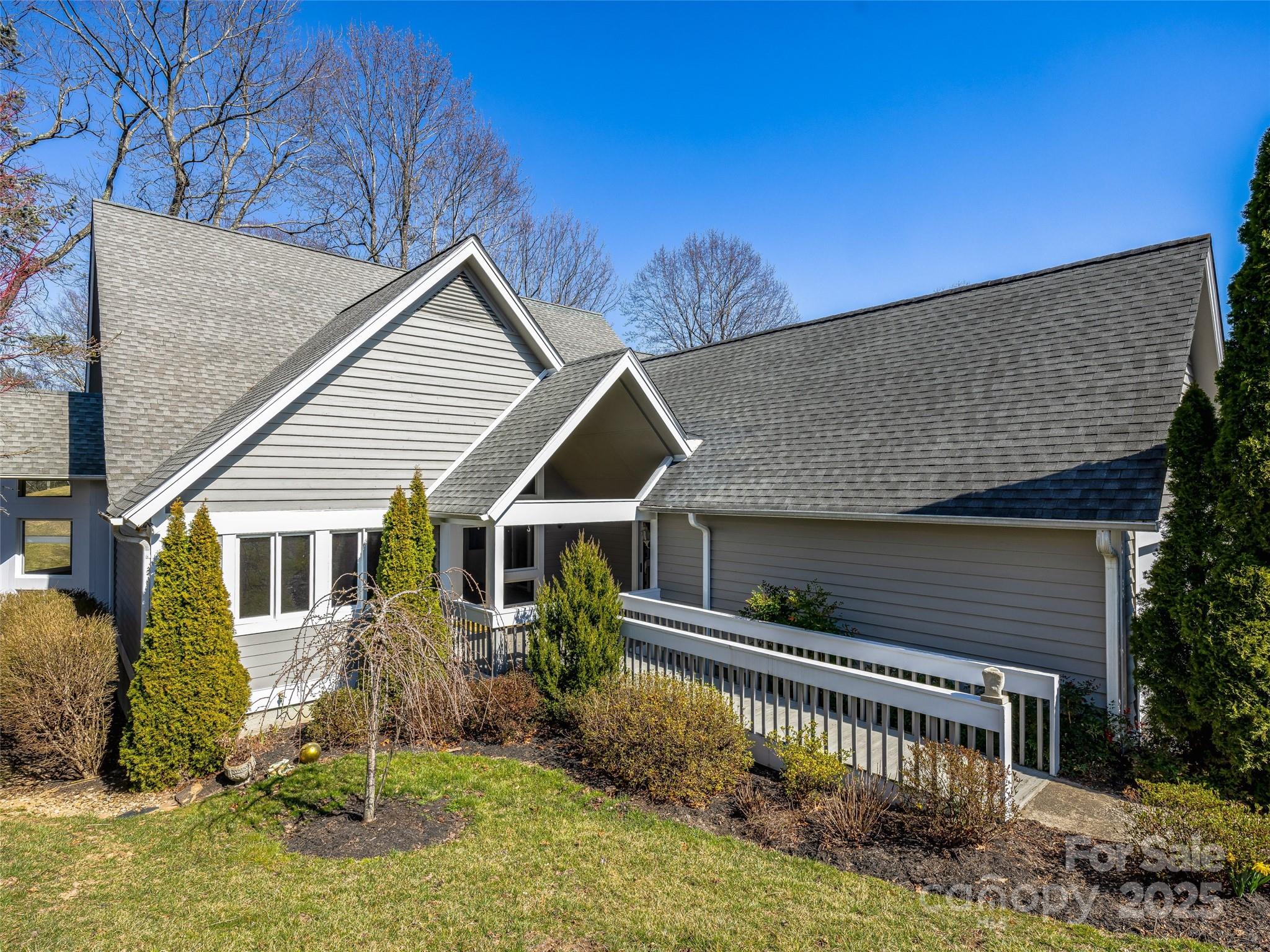 140 Overlook Drive