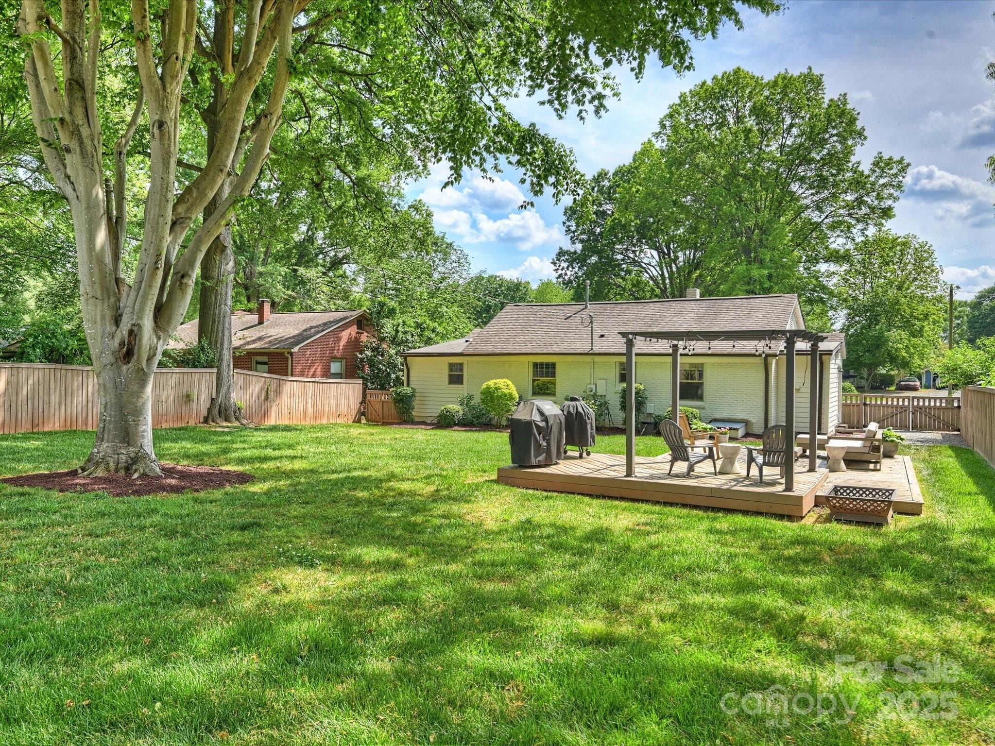 Oakhurst - Residential