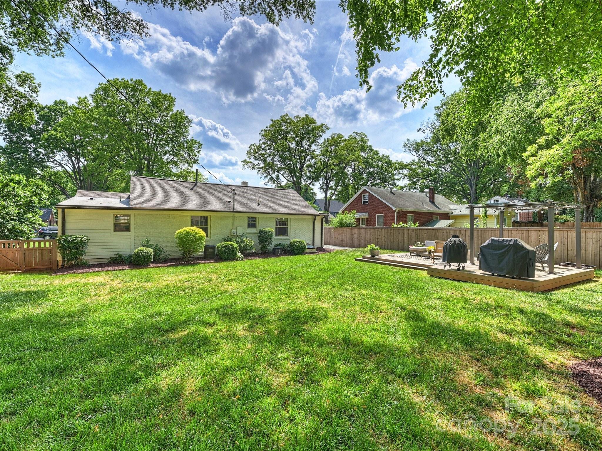 Oakhurst - Residential