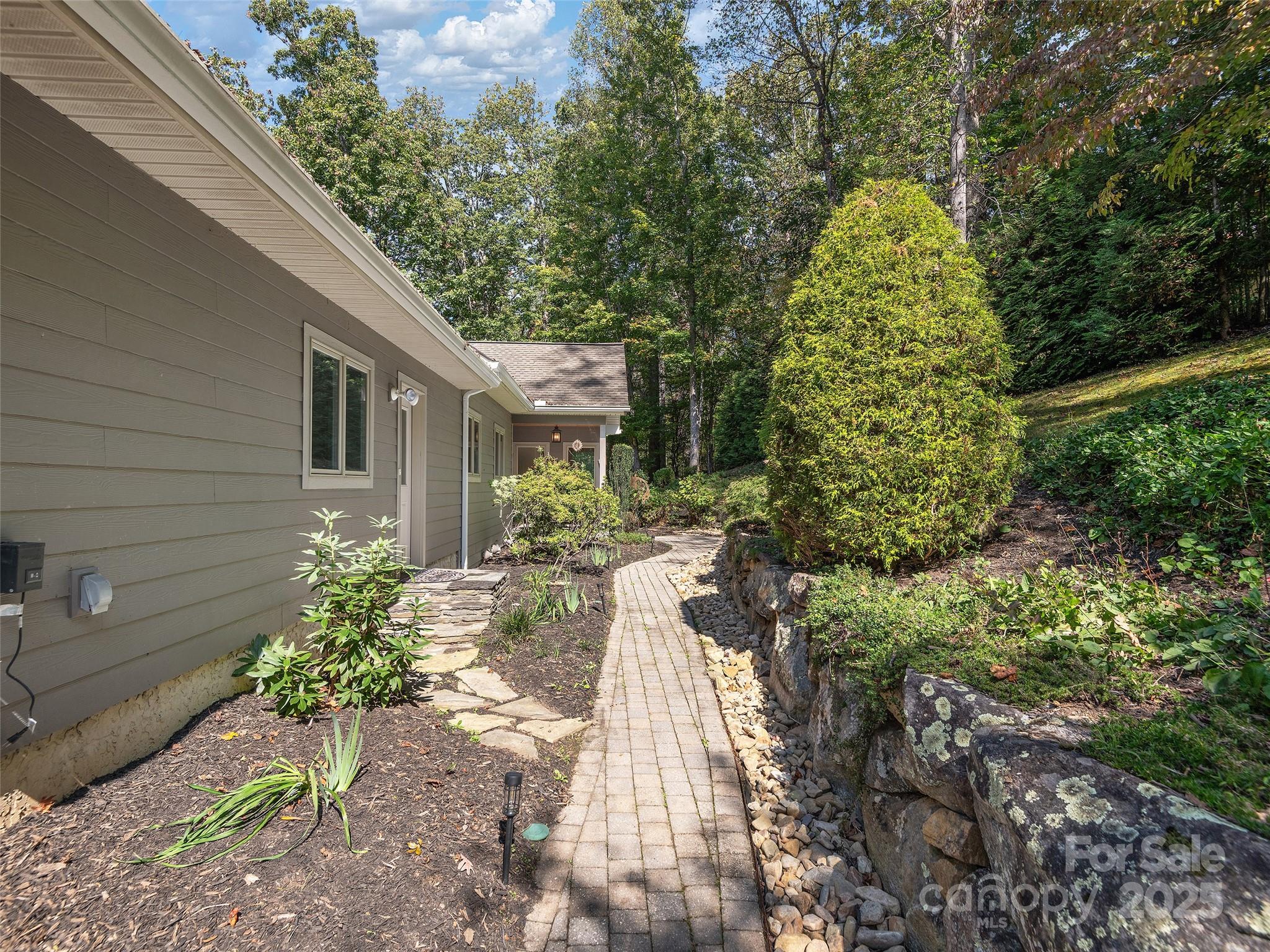 225 Eastmoor Drive
