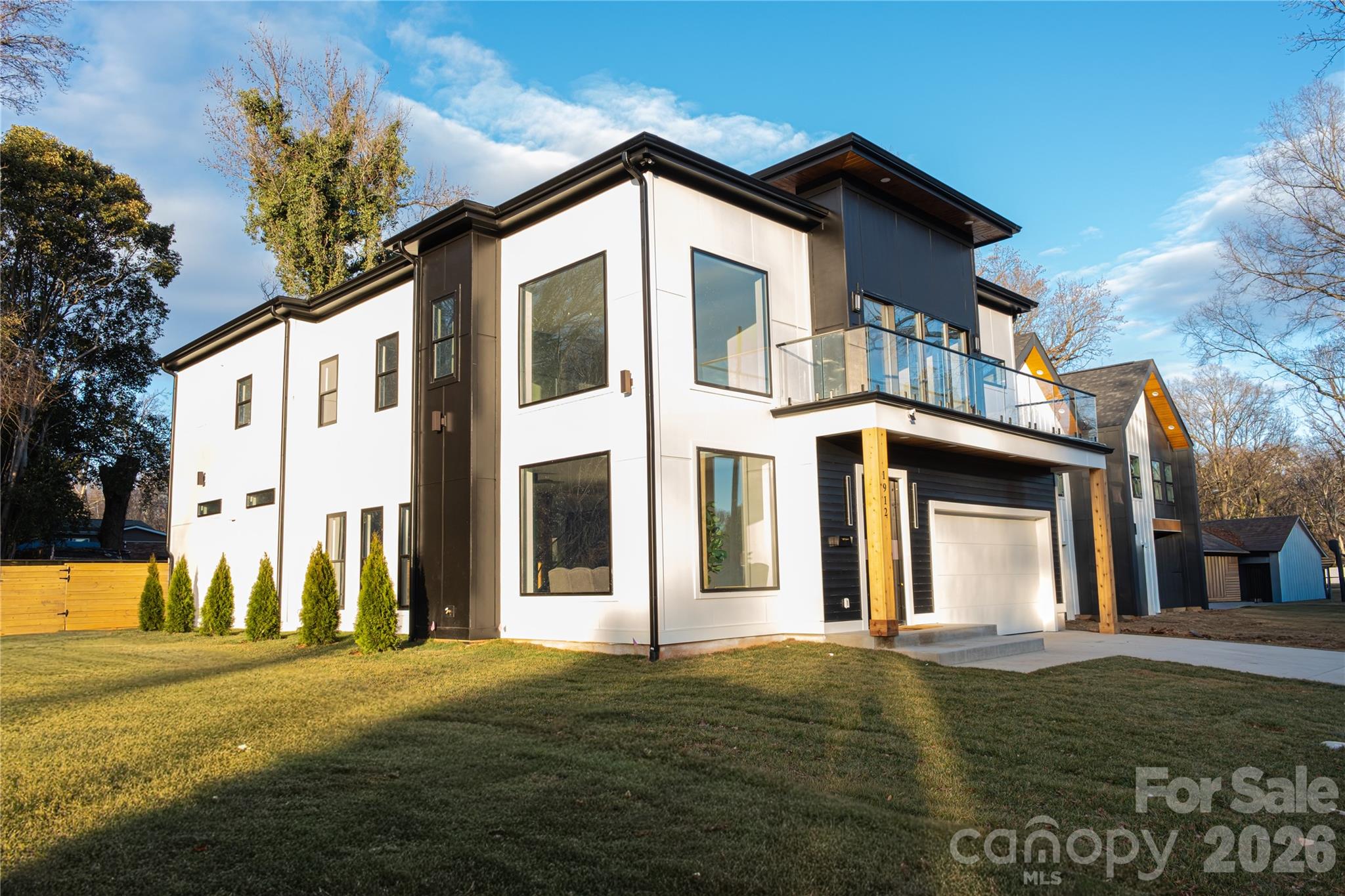 Oaklawn - Residential