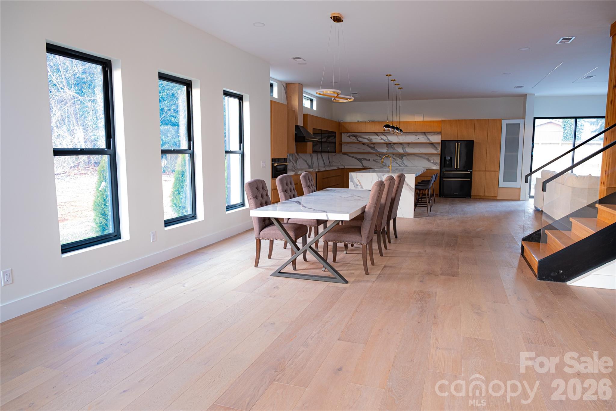 Oaklawn - Residential